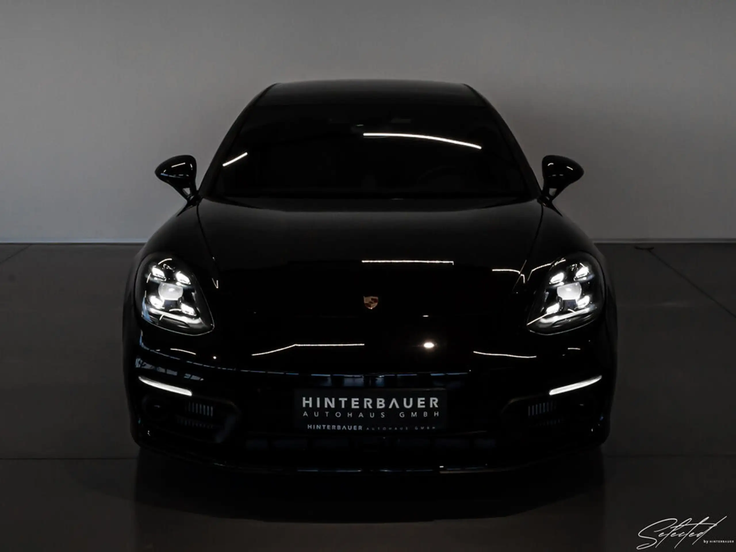 Porsche - Panamera