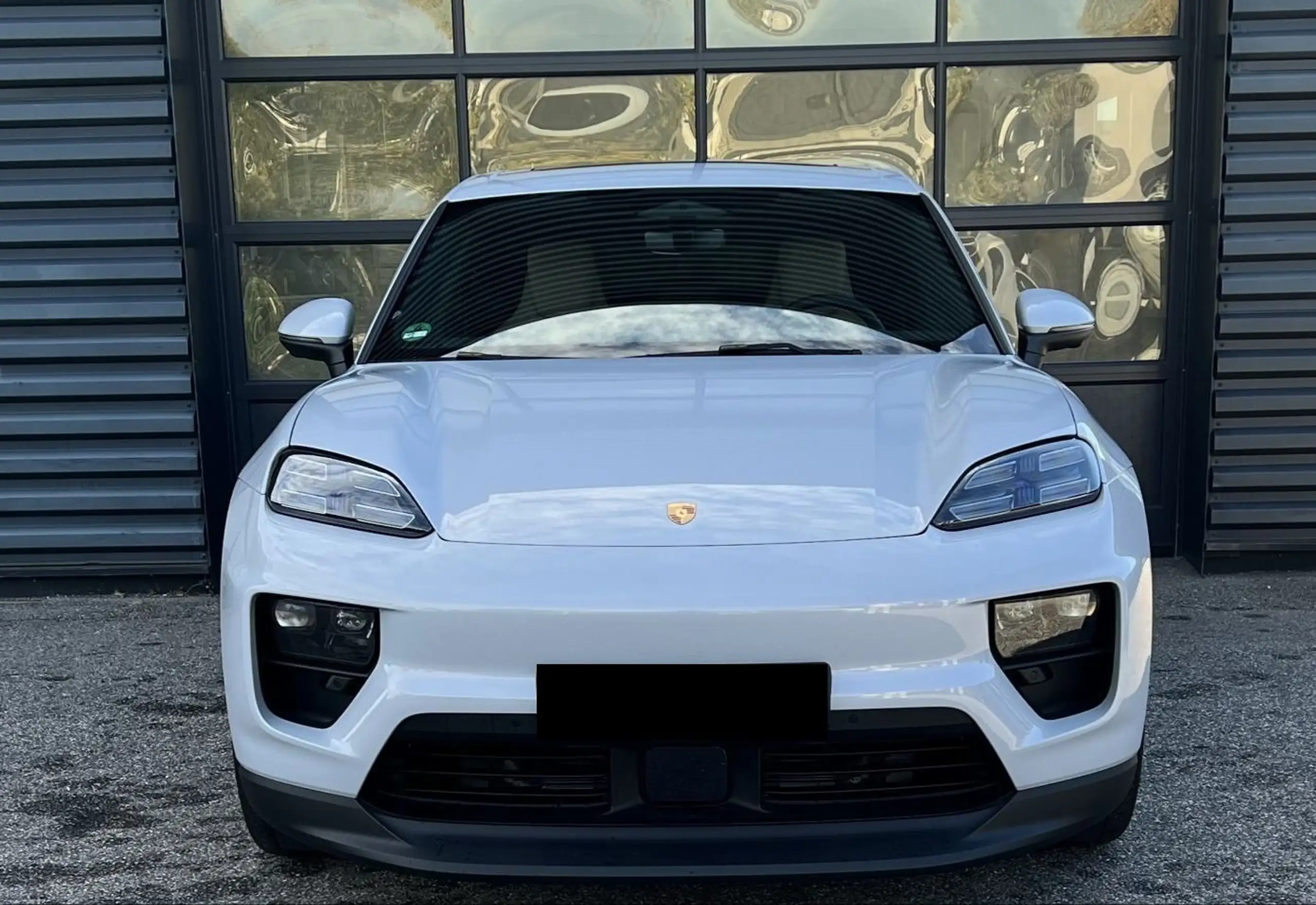 Porsche - Macan