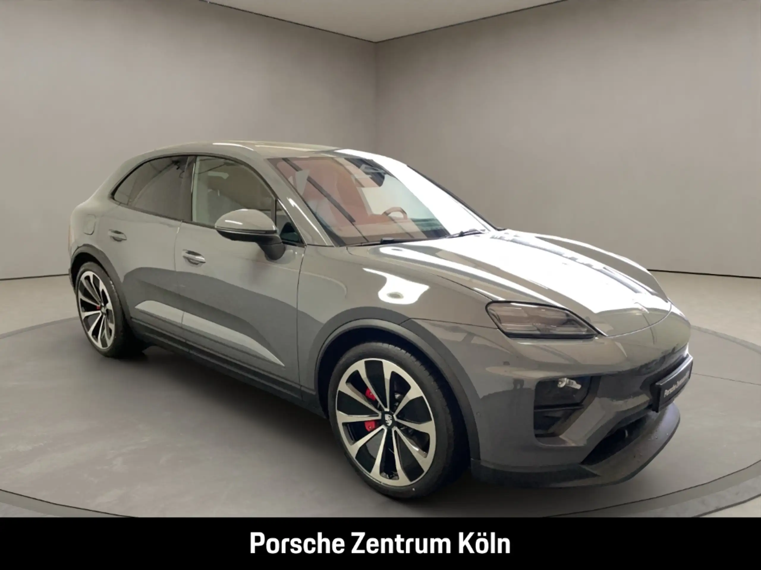 Porsche - Macan