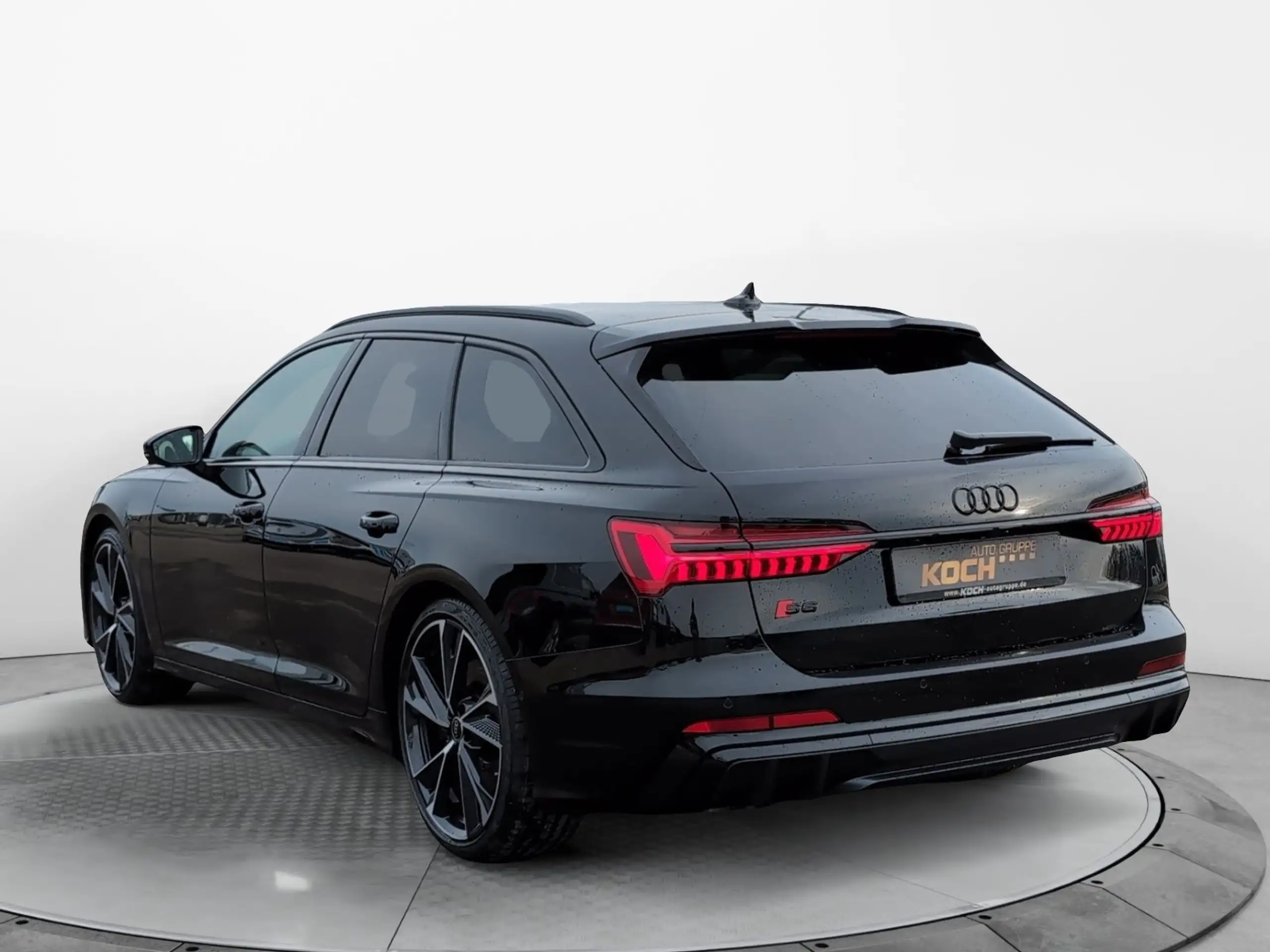 Audi - S6