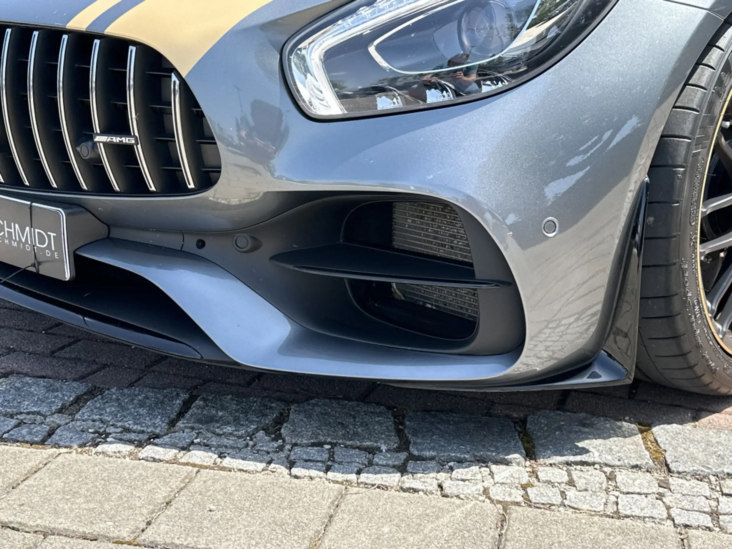 Mercedes-Benz - AMG GT