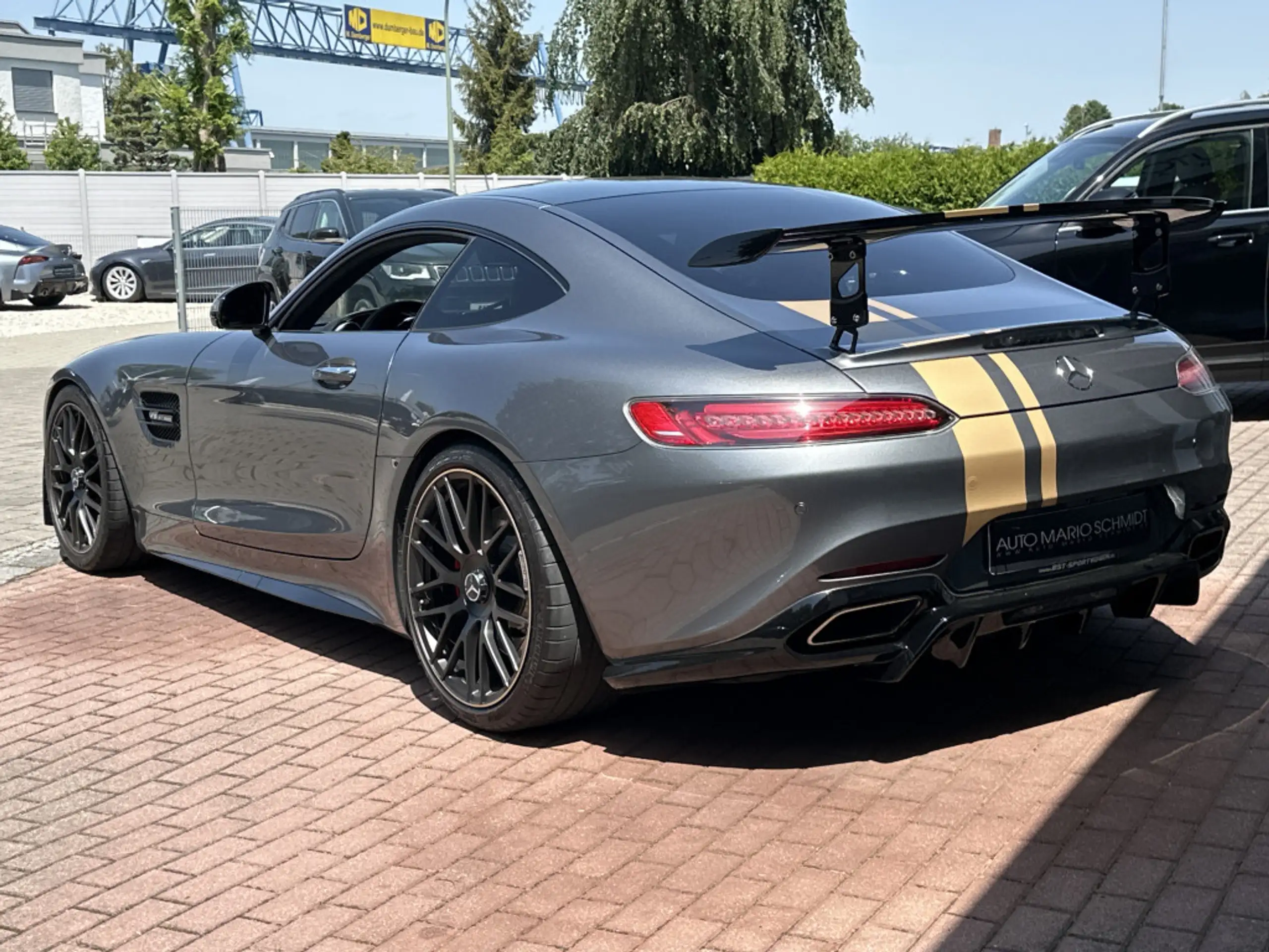 Mercedes-Benz - AMG GT