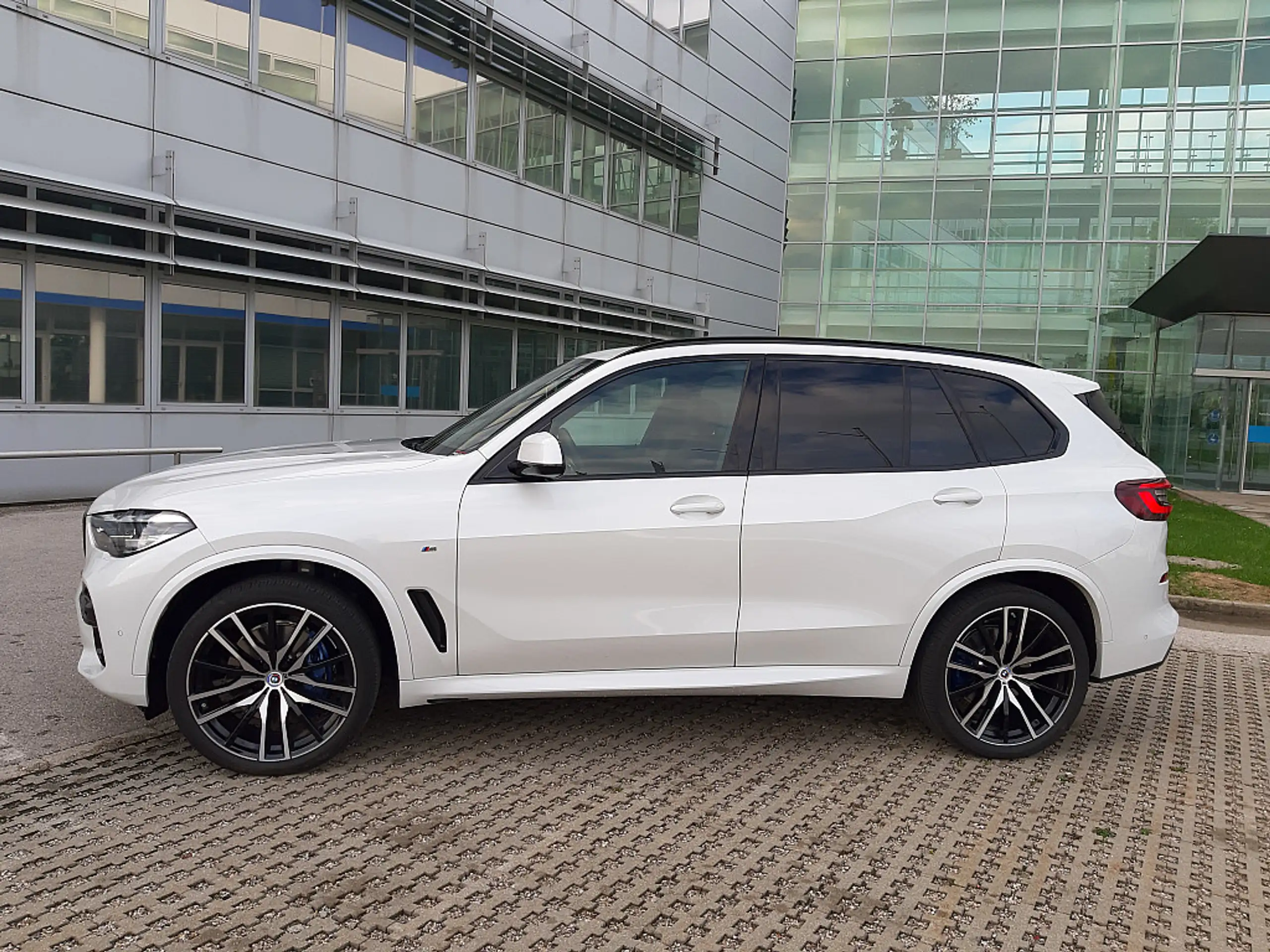 BMW - X5