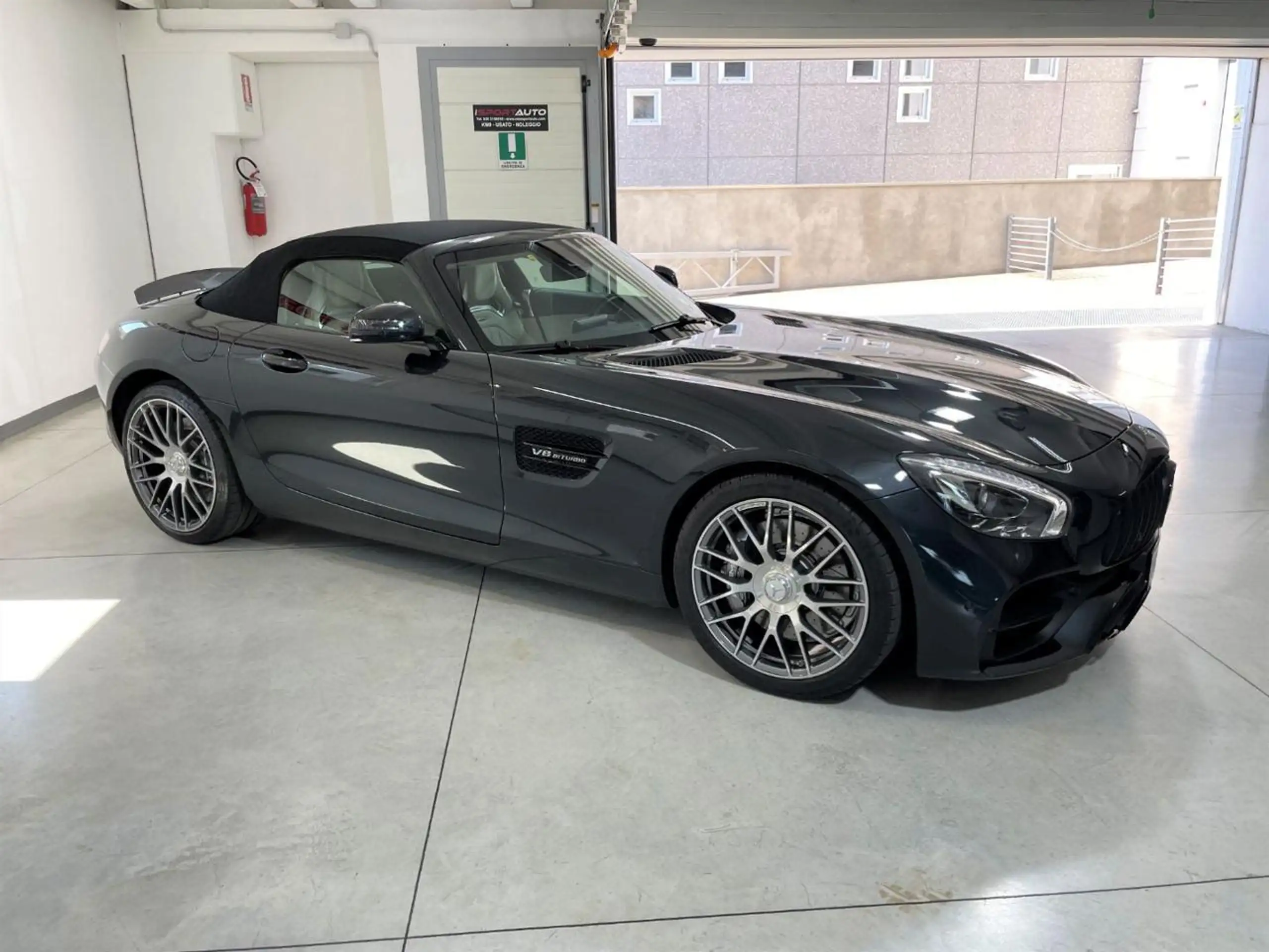 Mercedes-Benz - AMG GT