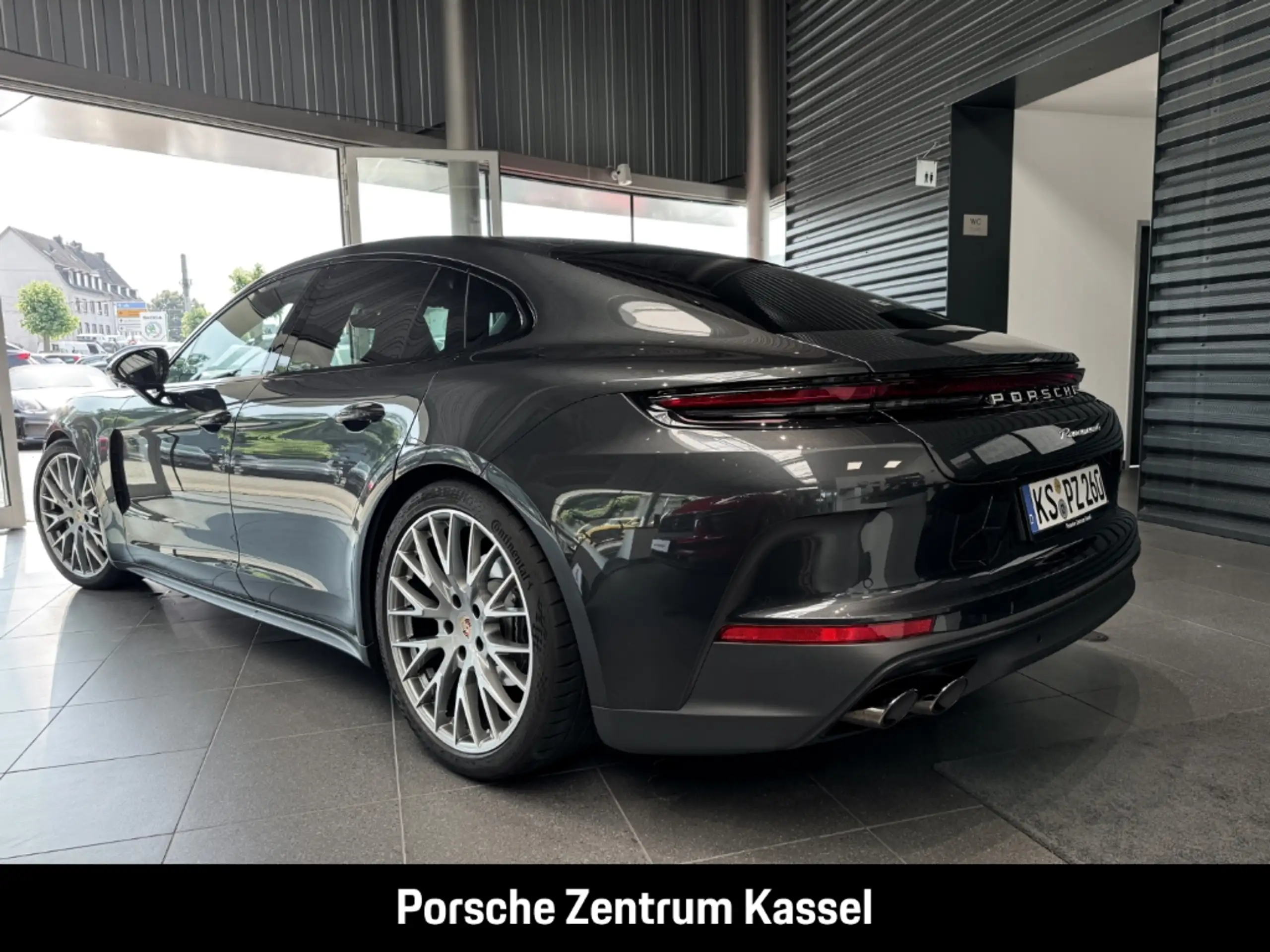 Porsche - Panamera