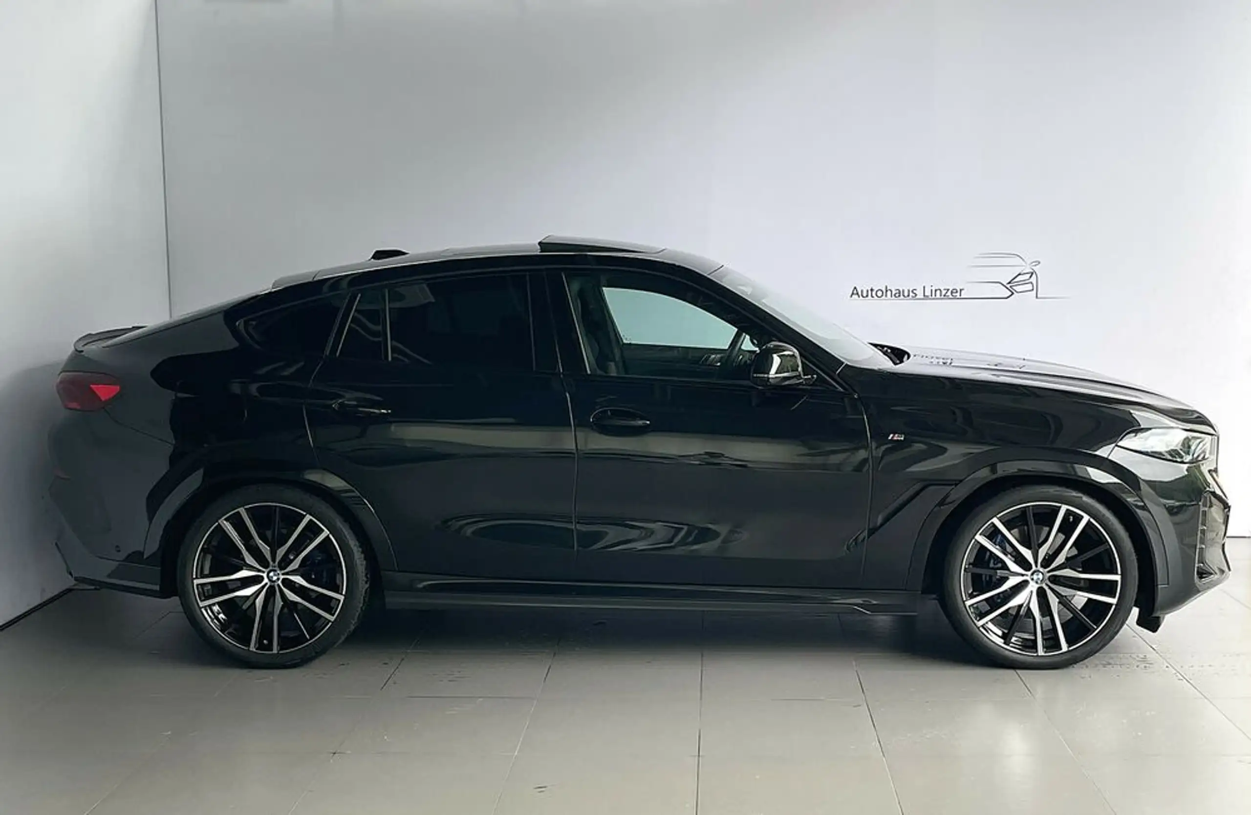 BMW - X6