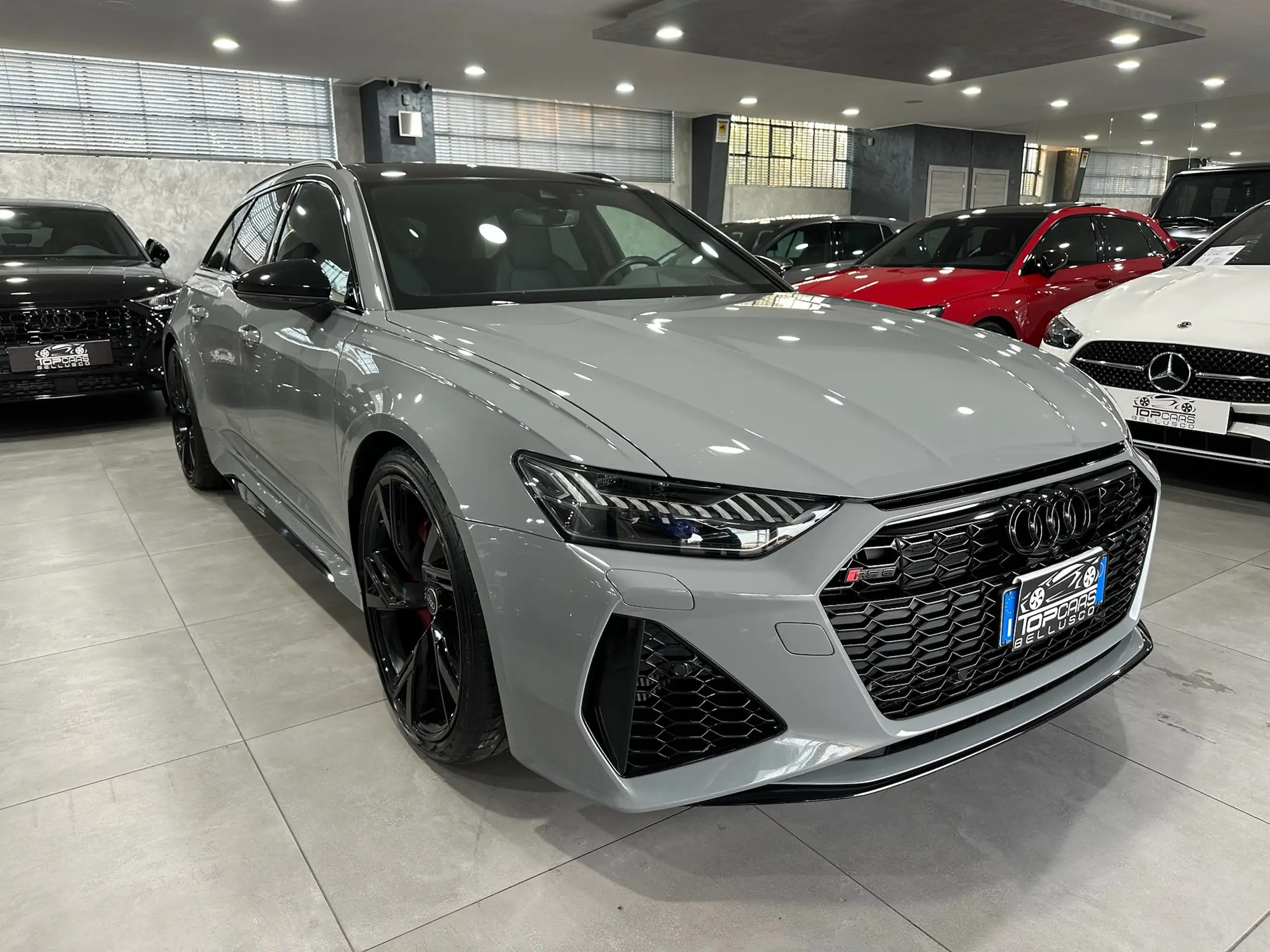 Audi - RS6