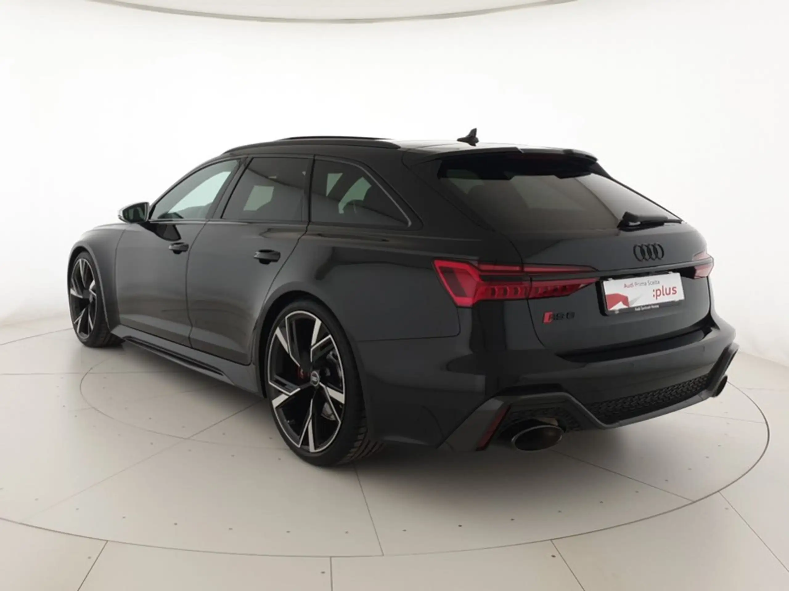 Audi - RS6