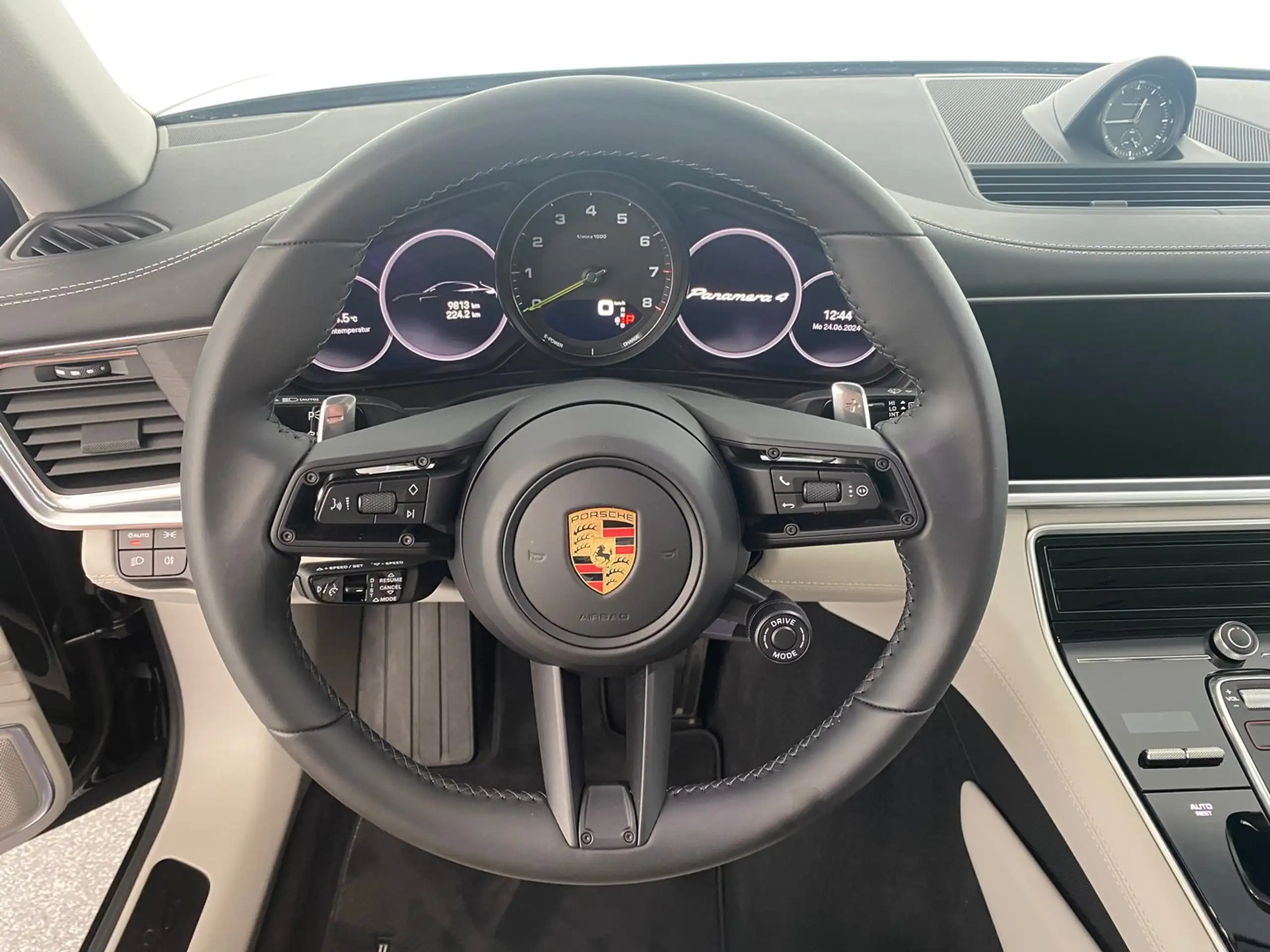 Porsche - Panamera