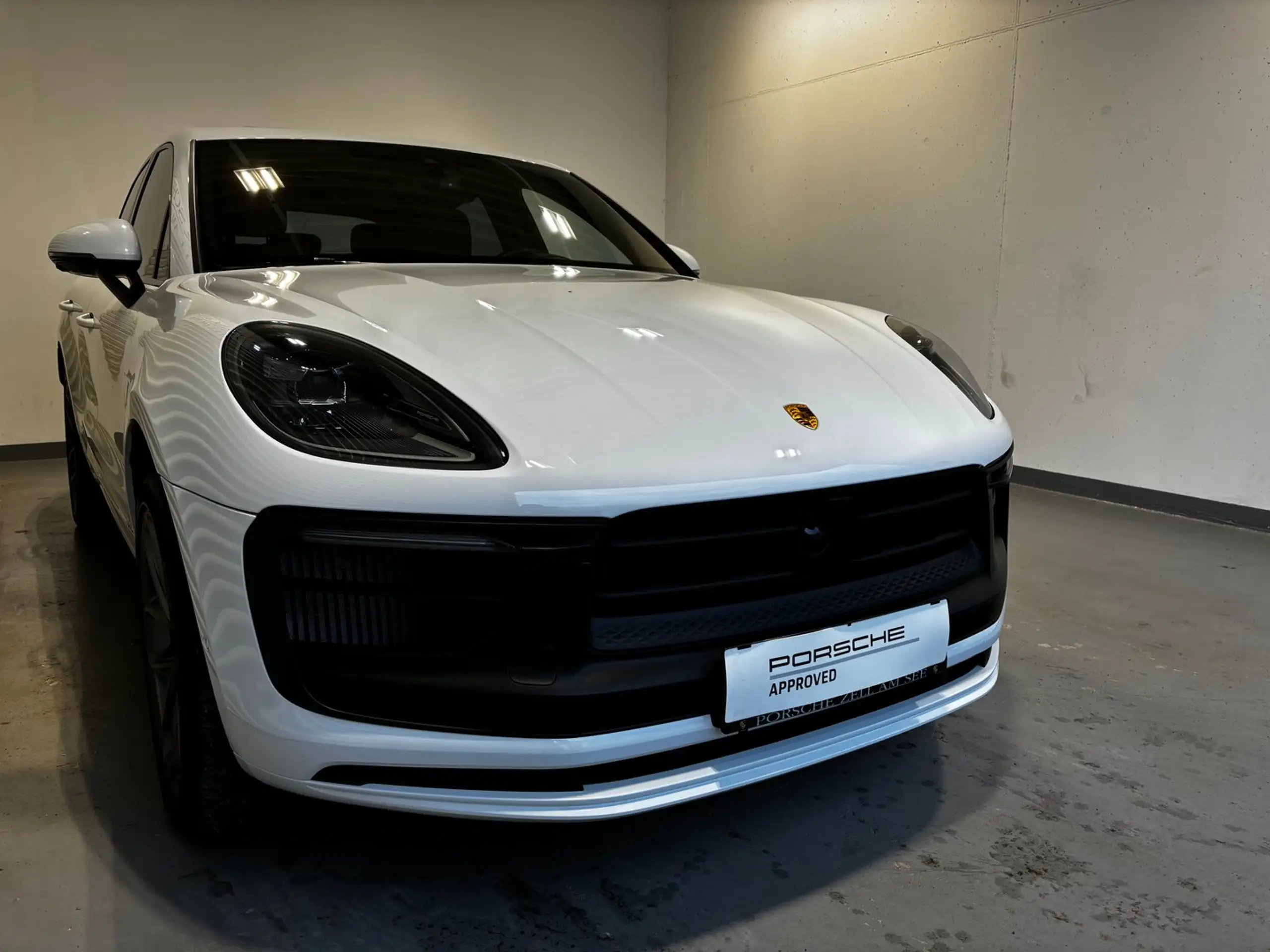 Porsche - Macan