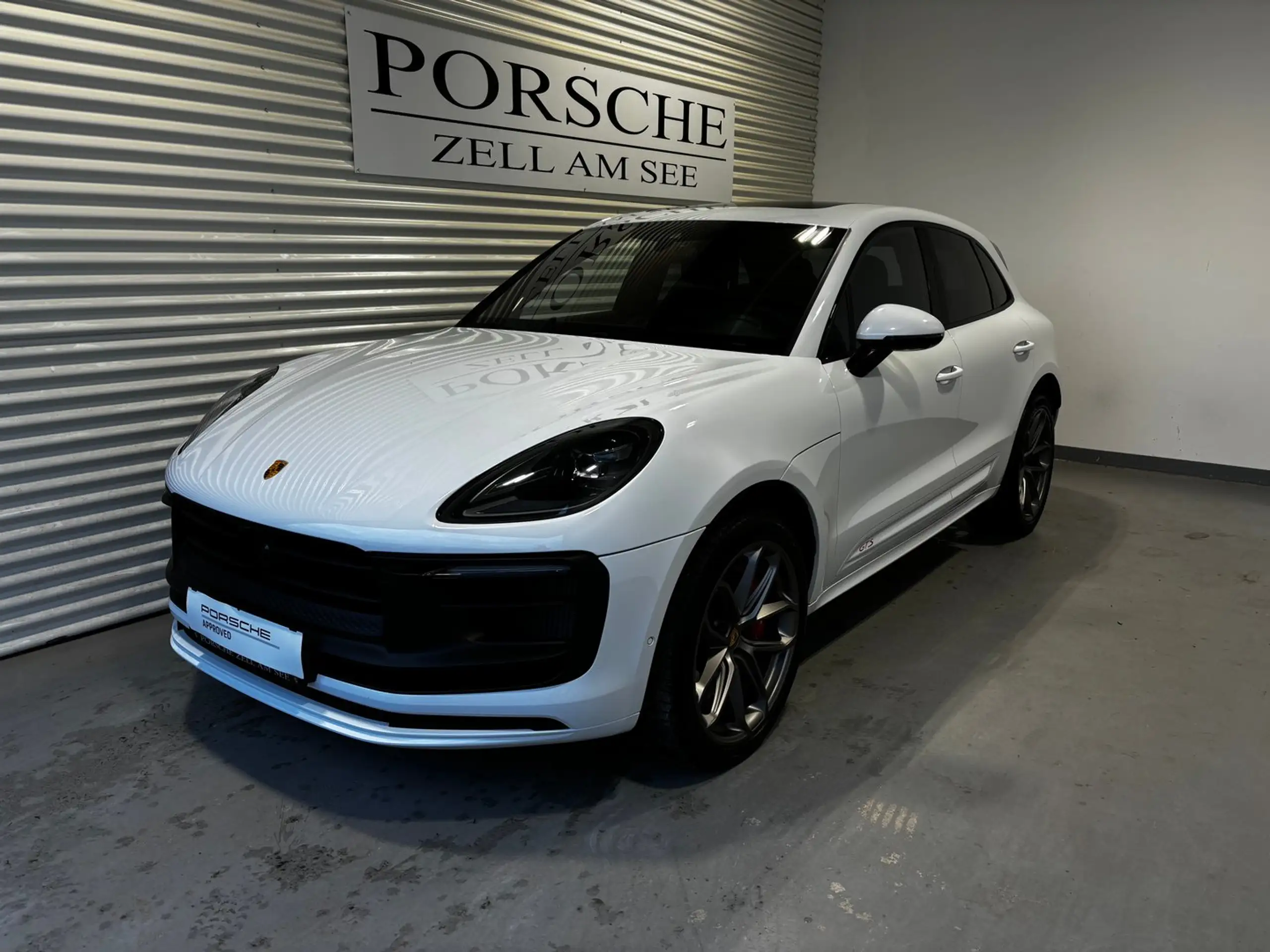 Porsche - Macan