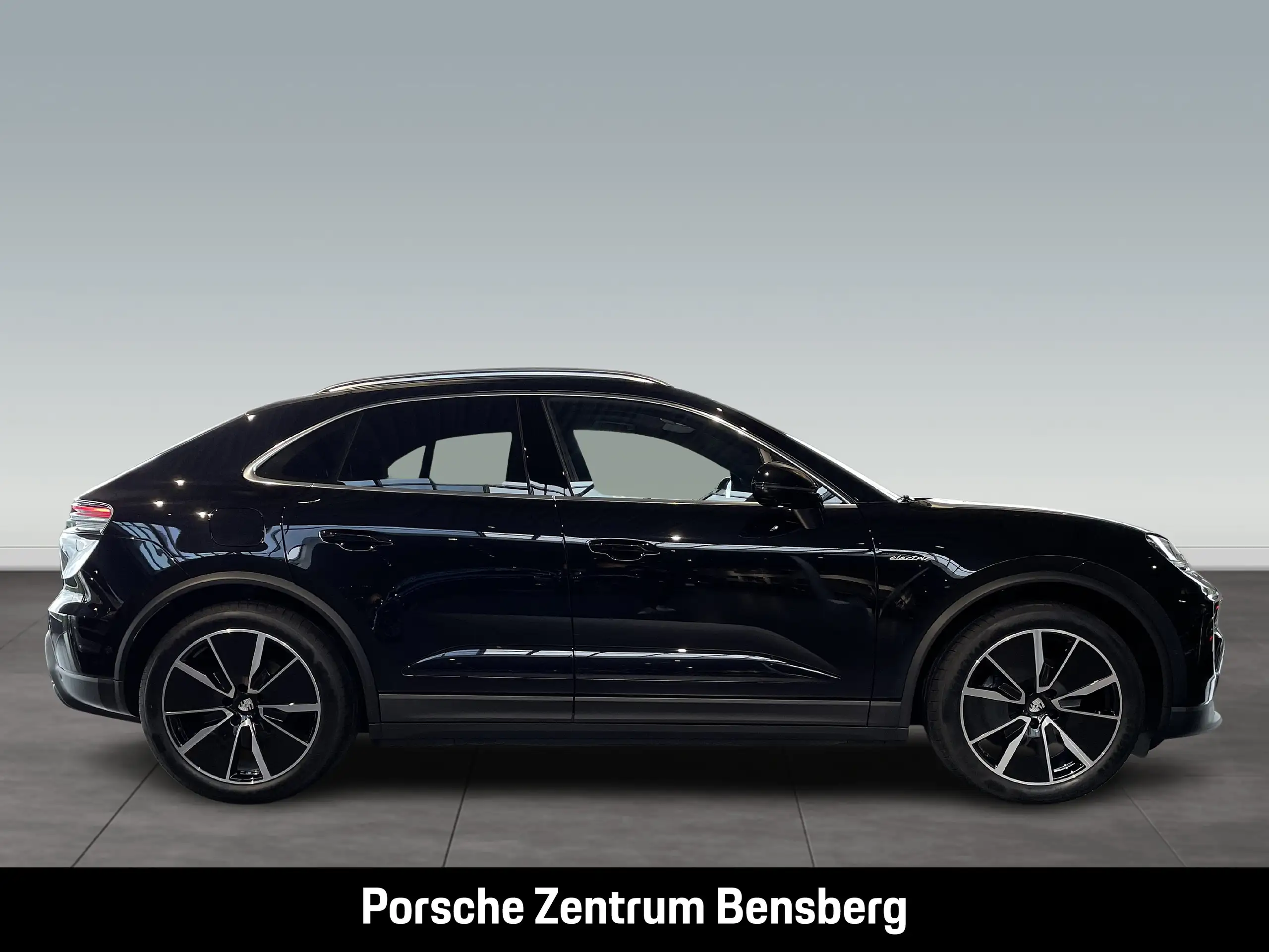 Porsche - Macan