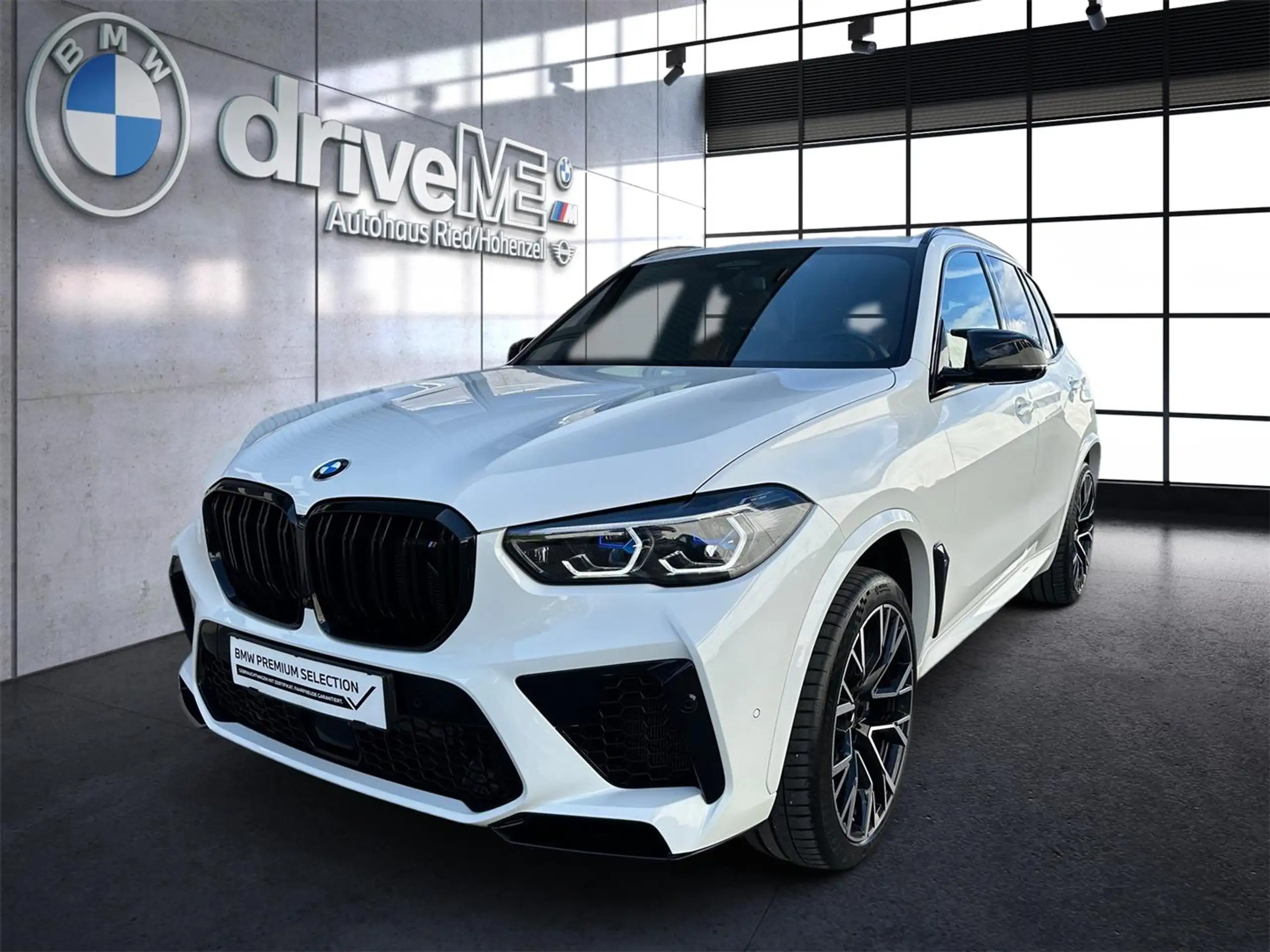 BMW - X5 M