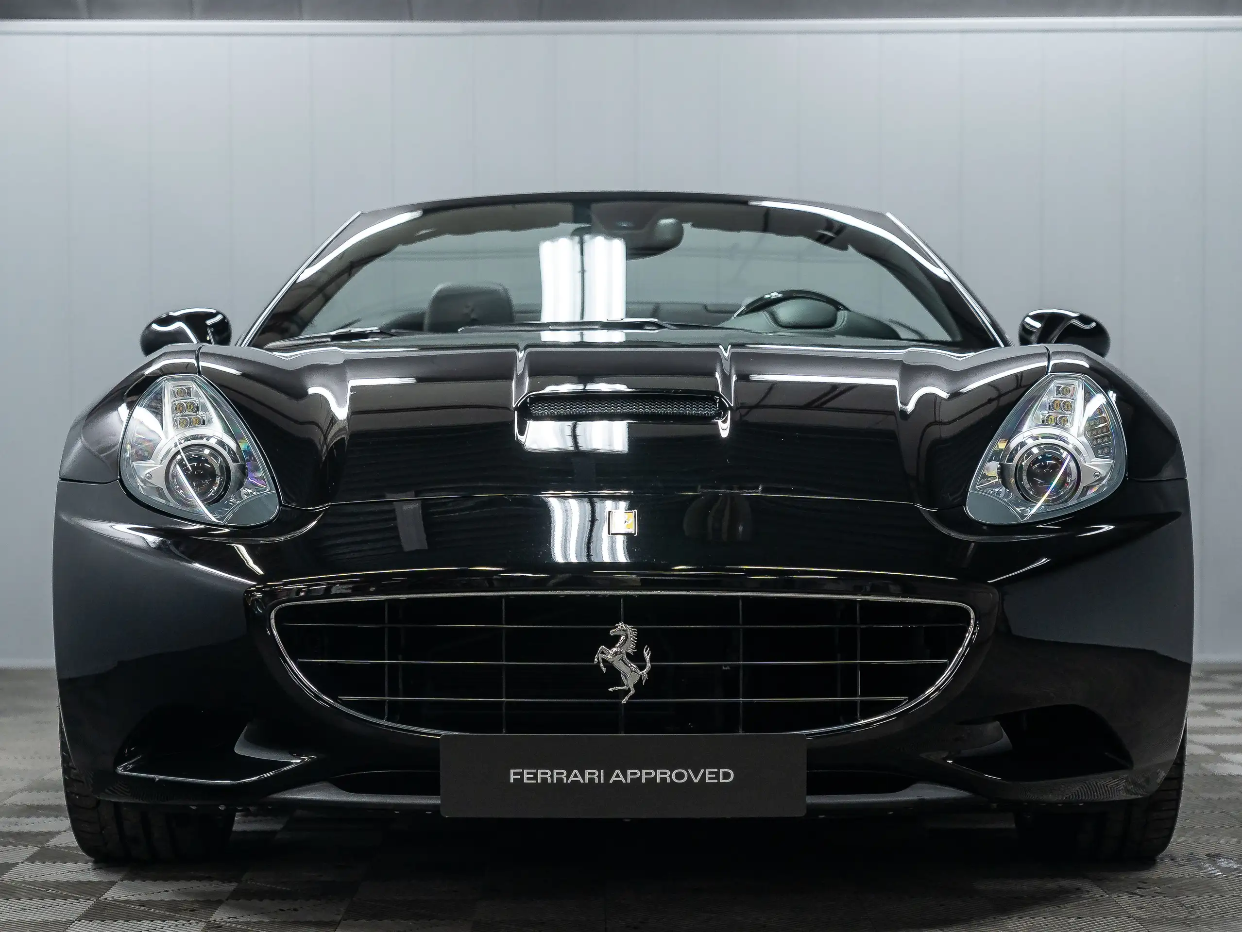 Ferrari - California