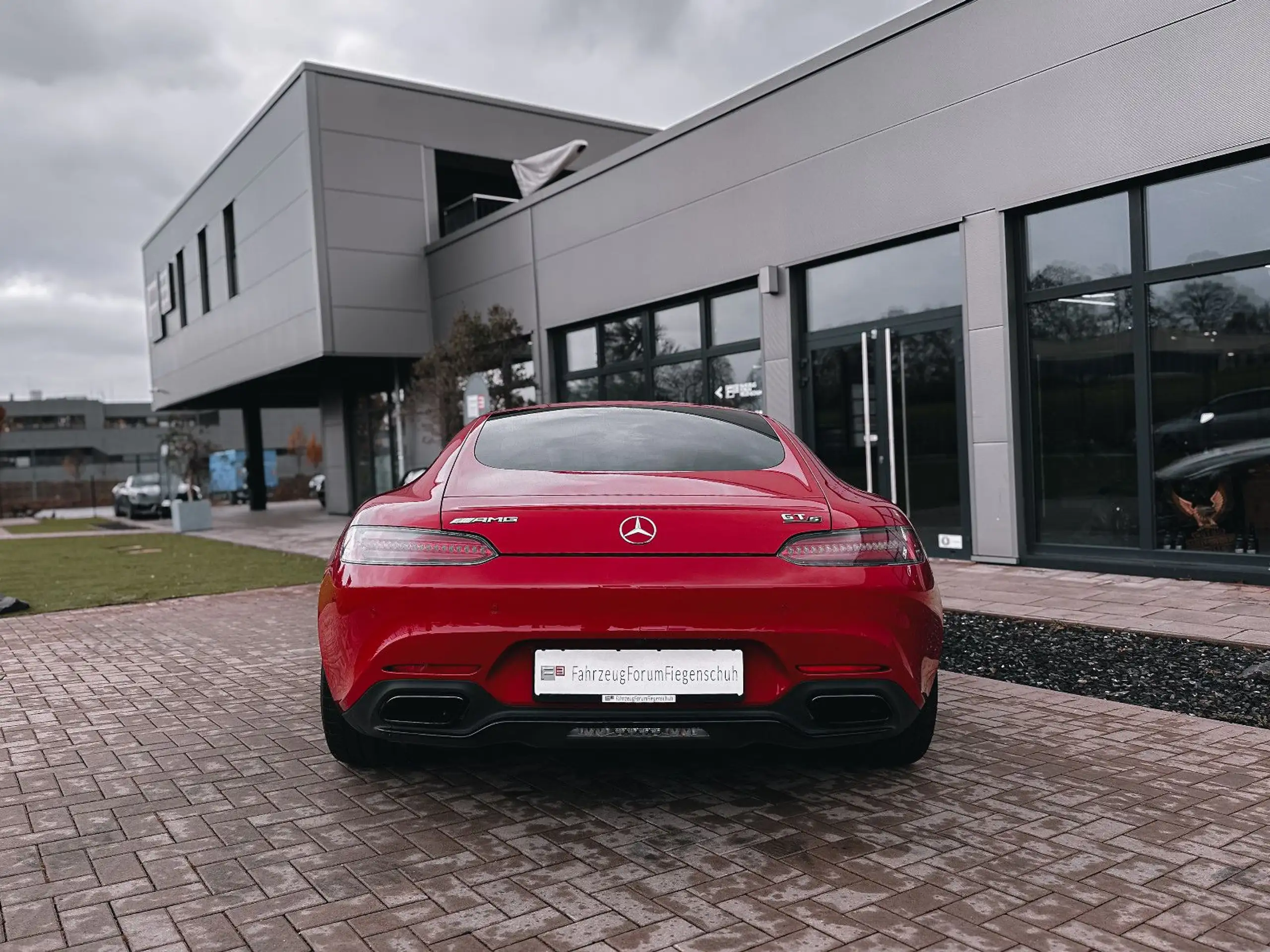 Mercedes-Benz - AMG GT