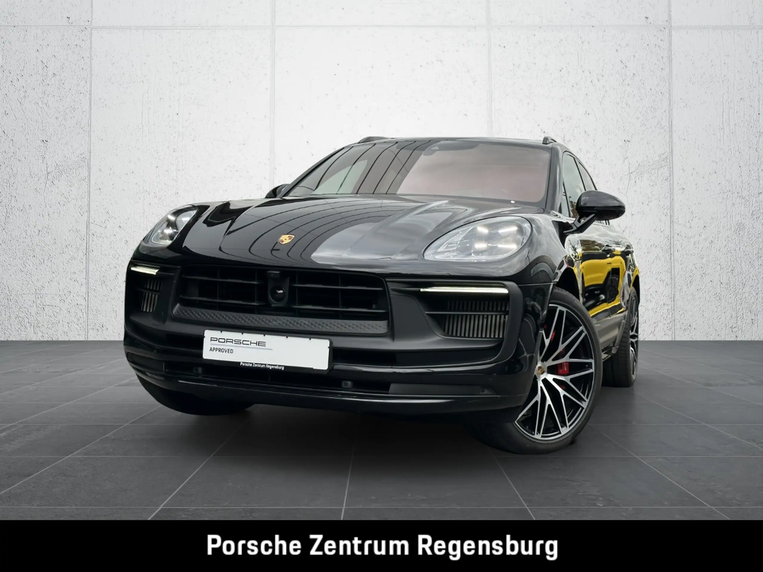 Porsche - Macan