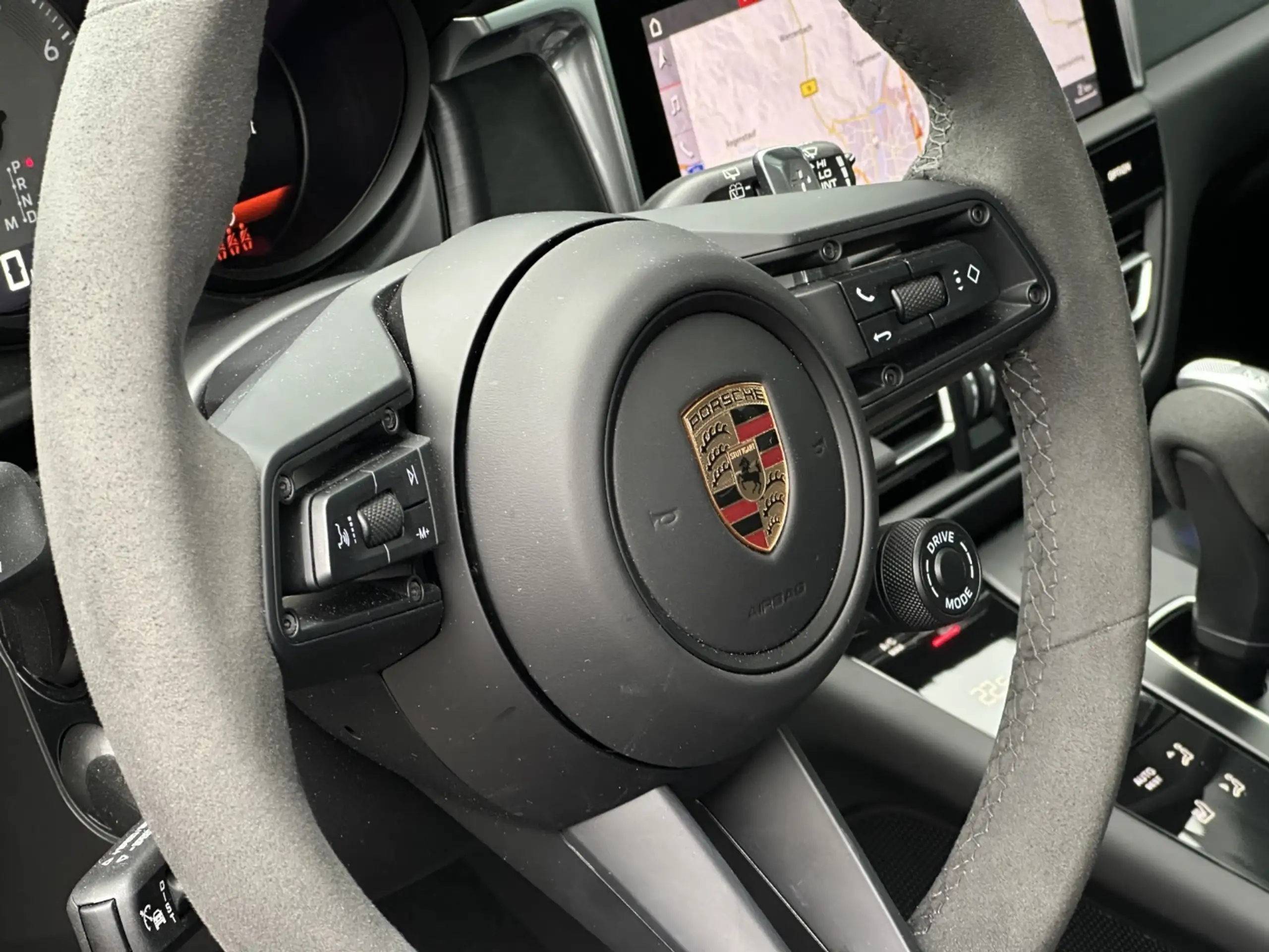 Porsche - Macan