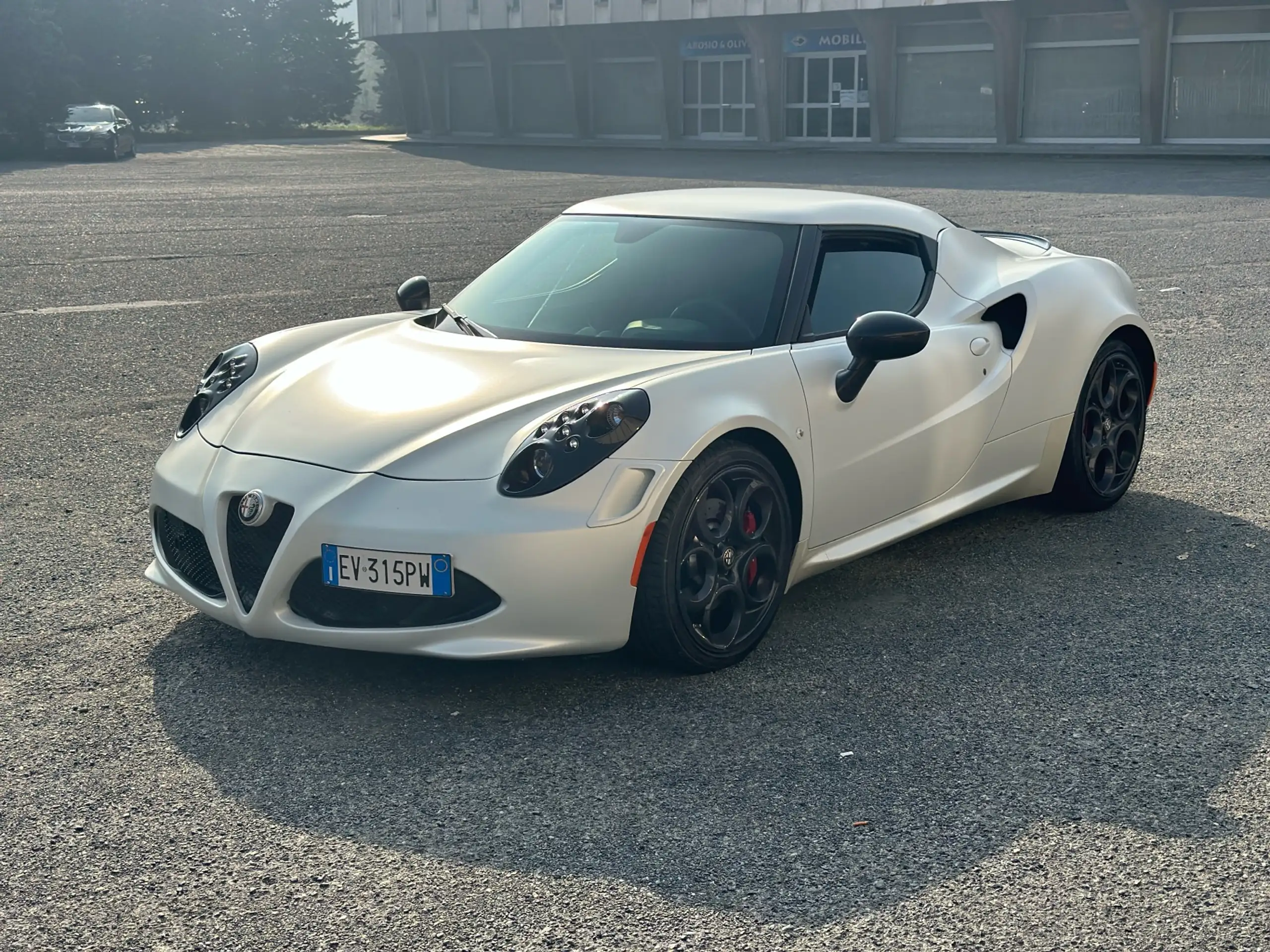 Alfa Romeo - 4C