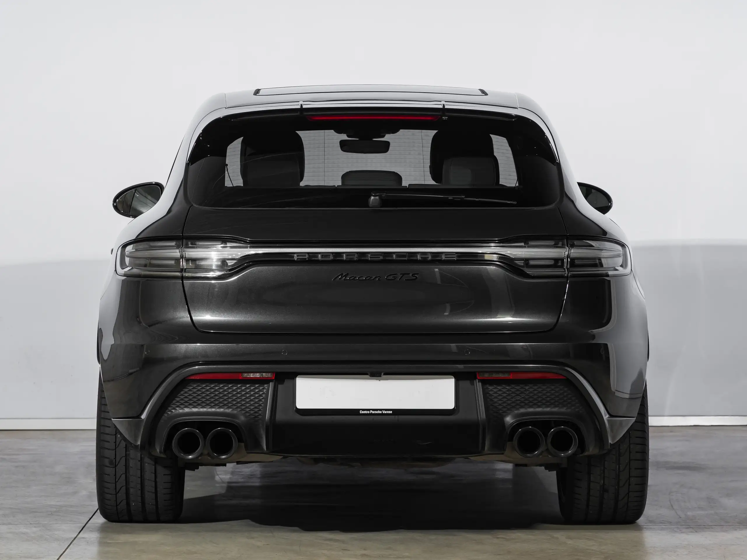 Porsche - Macan