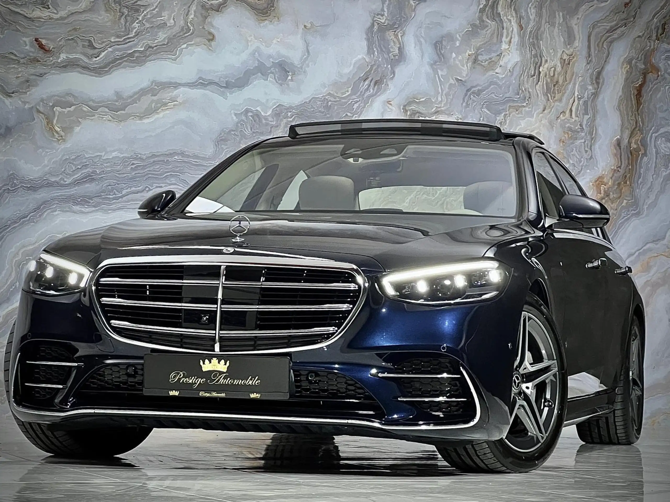 Mercedes-Benz - S 500