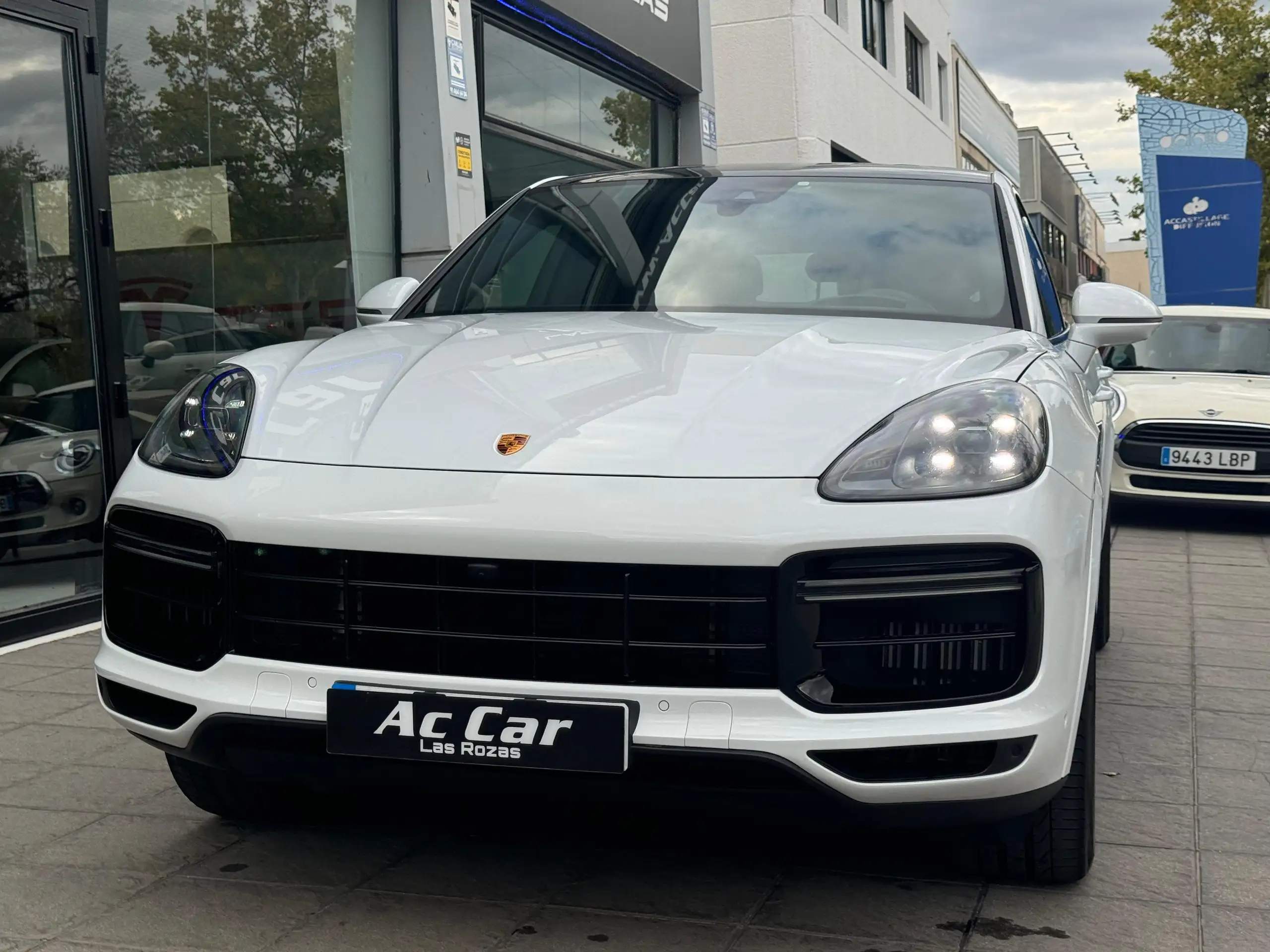 Porsche - Cayenne