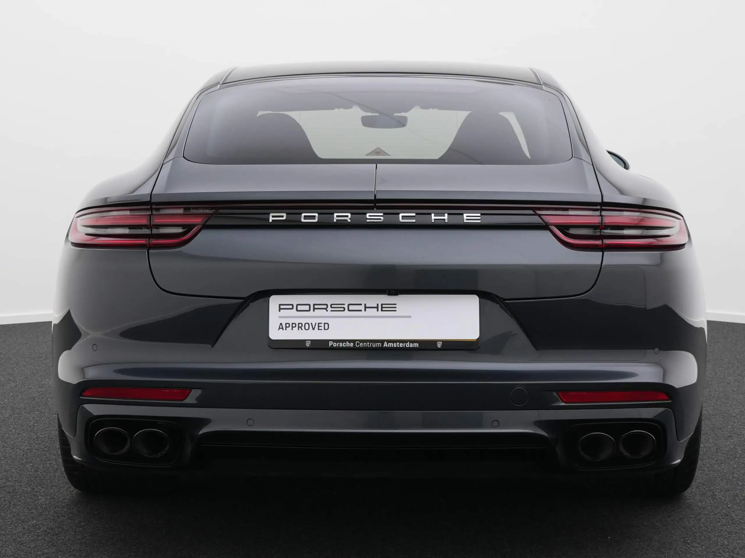 Porsche - Panamera