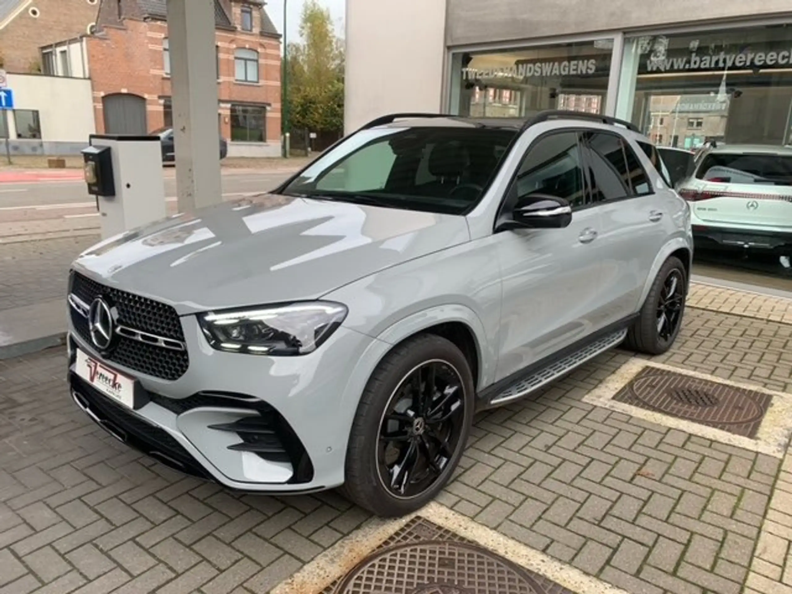 Mercedes-Benz - GLE 350