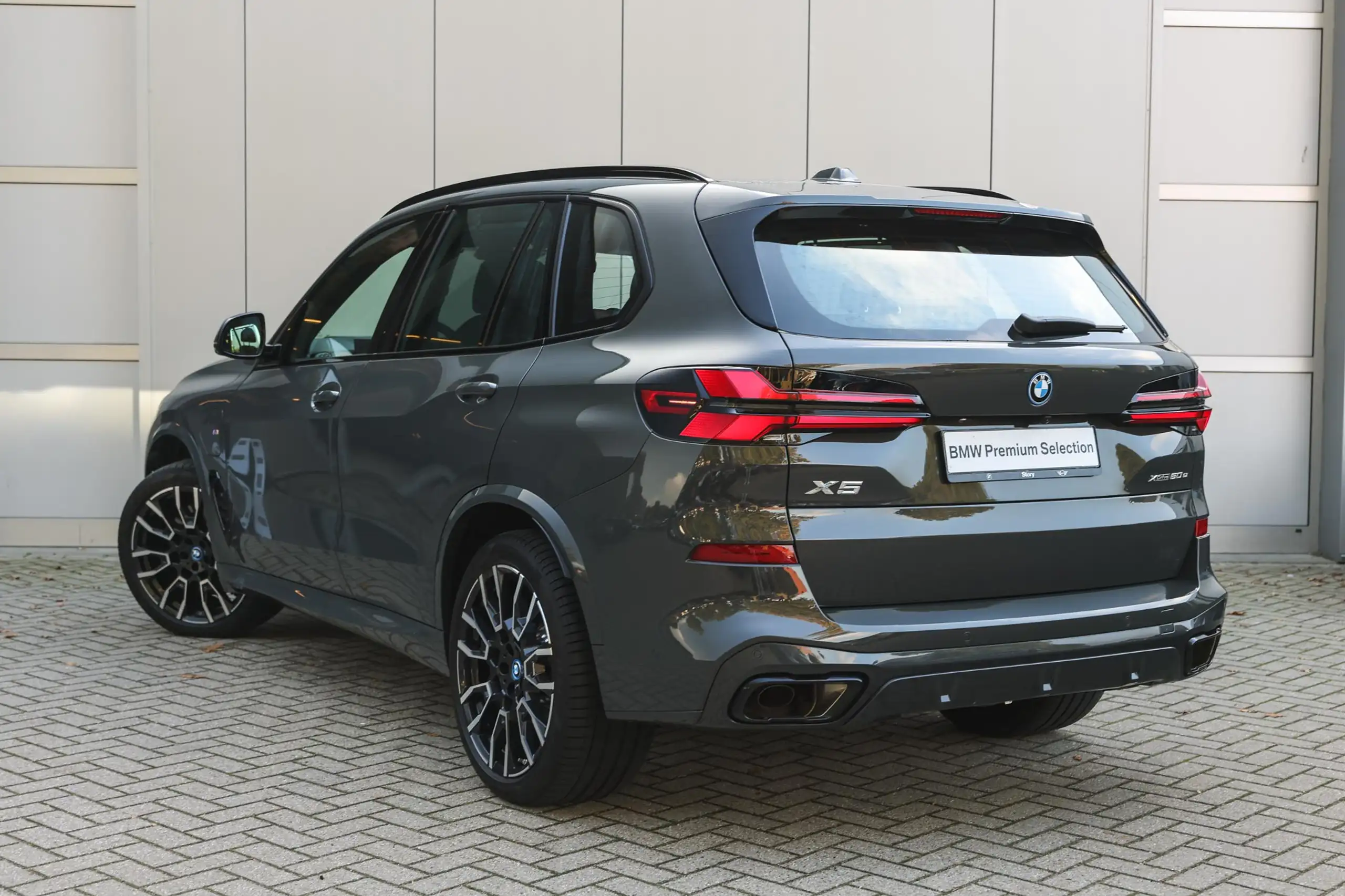 BMW - X5