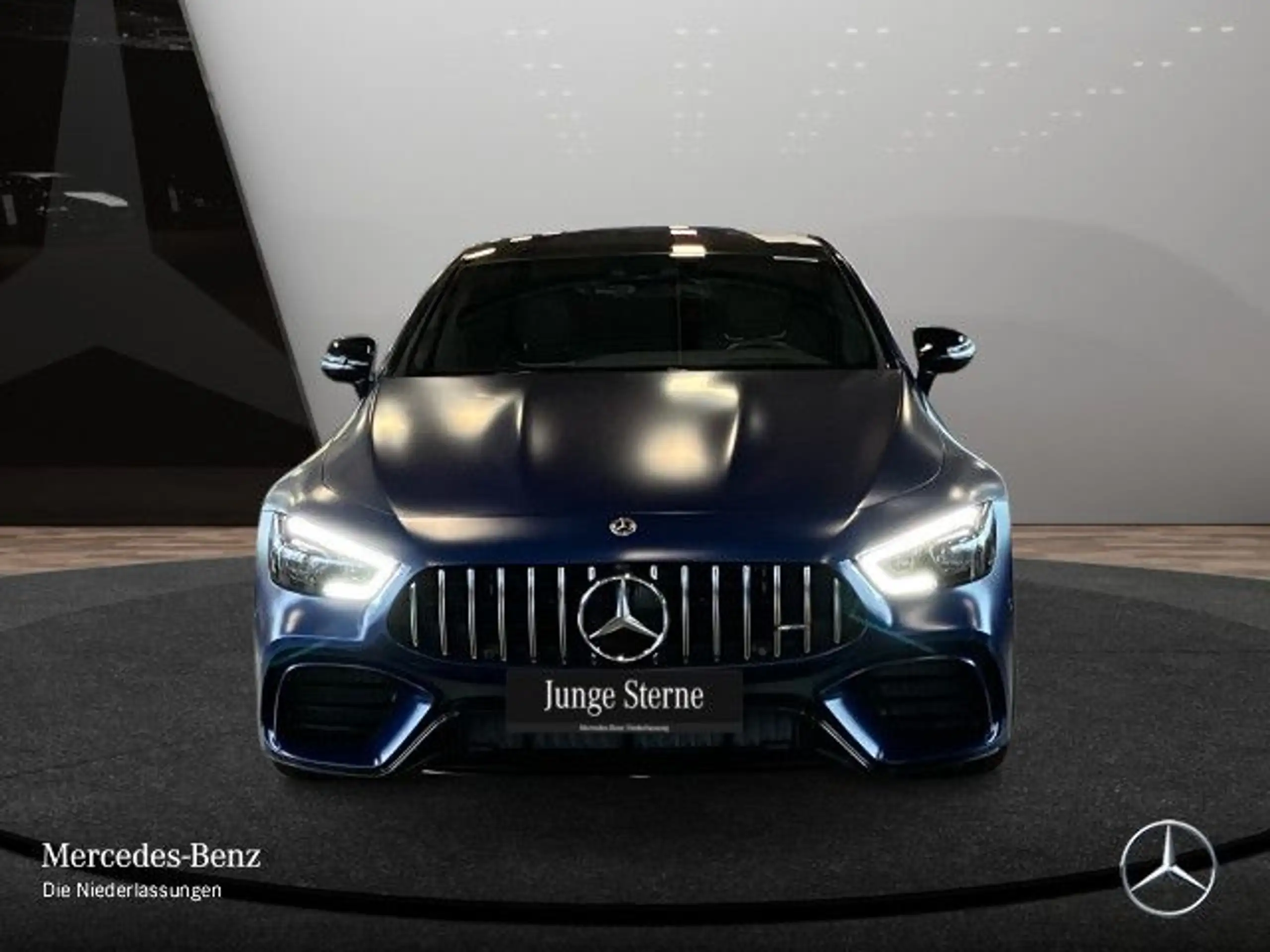 Mercedes-Benz - AMG GT