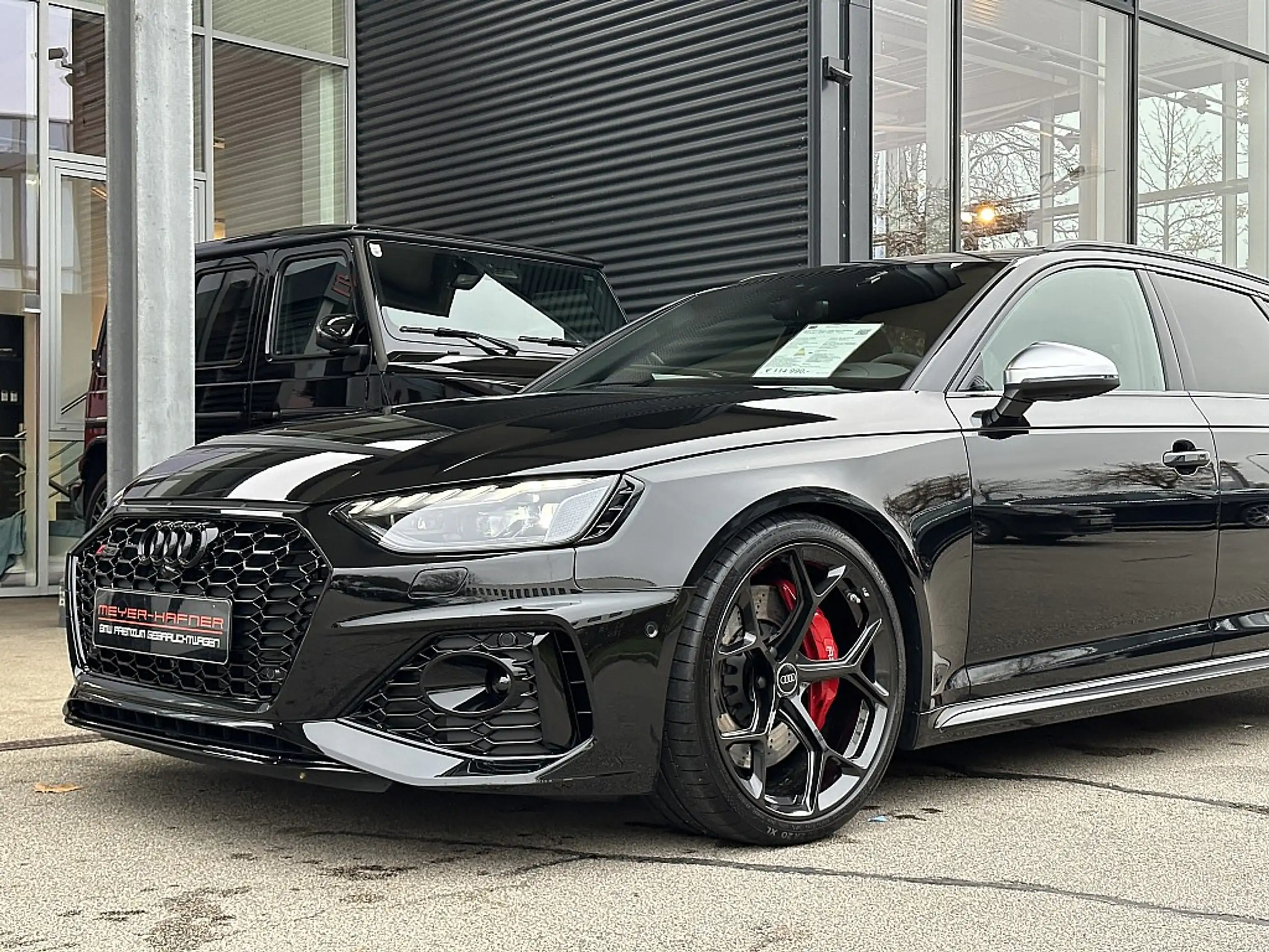 Audi - RS4