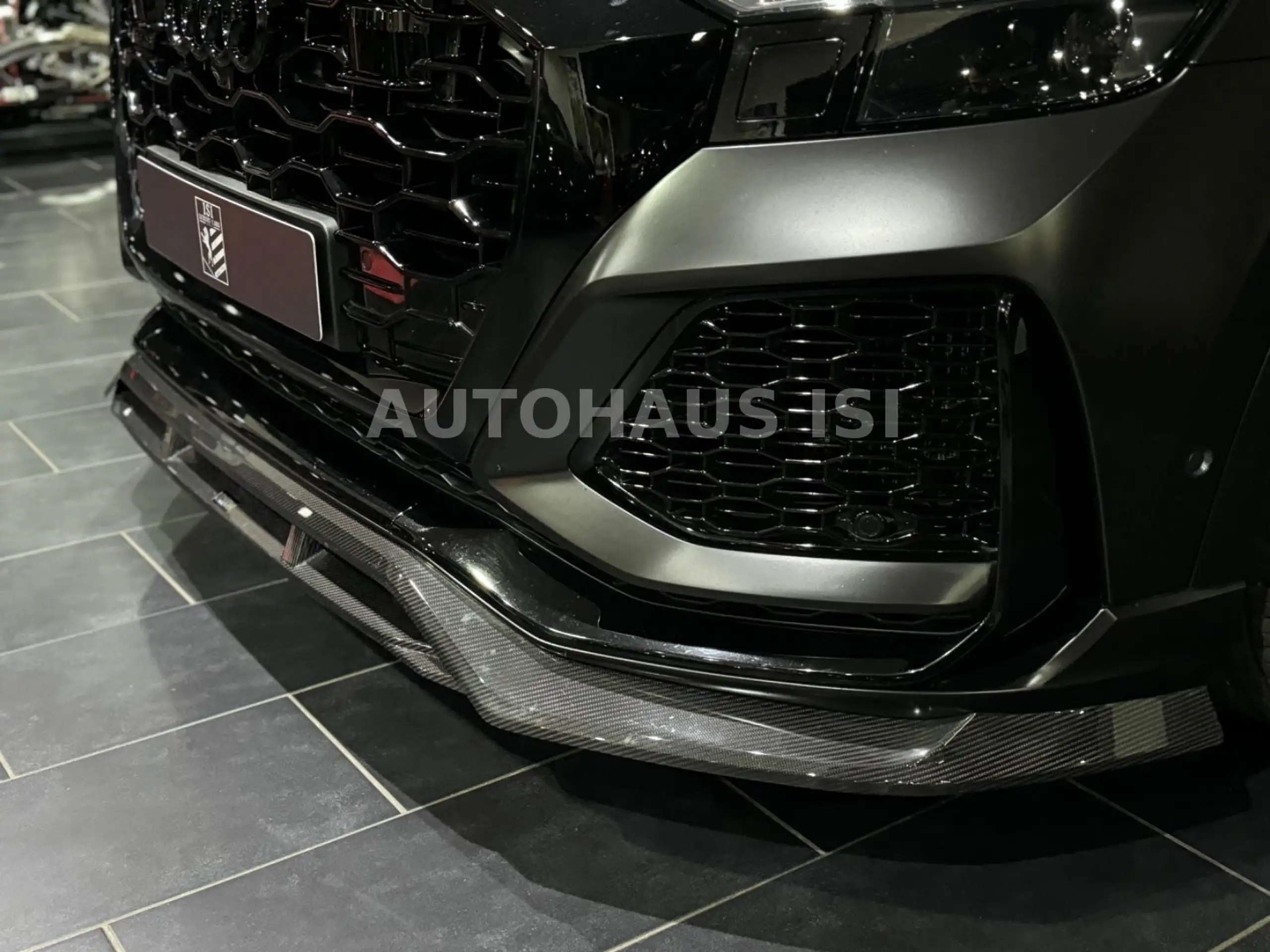 Audi - RS Q8