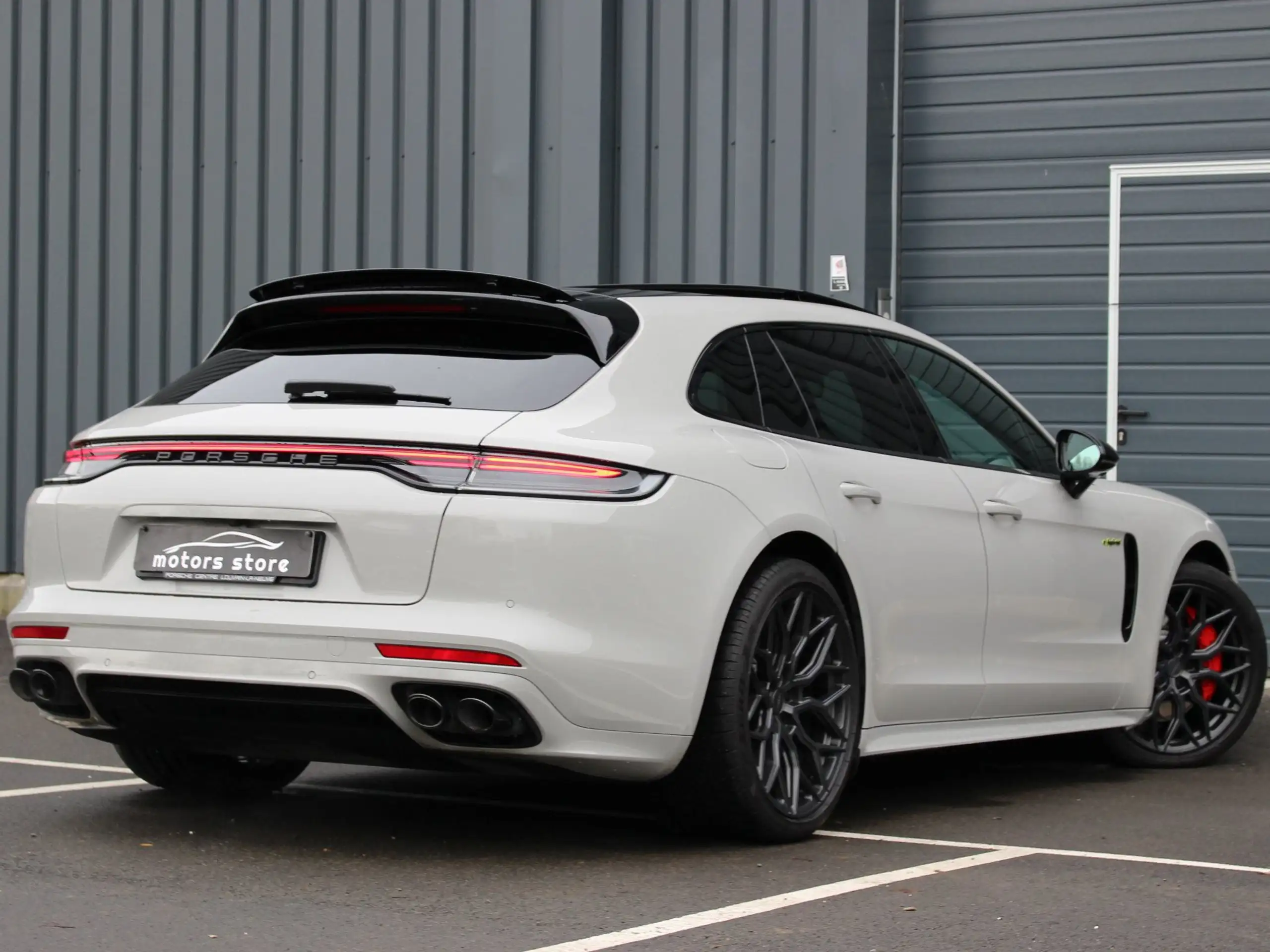 Porsche - Panamera