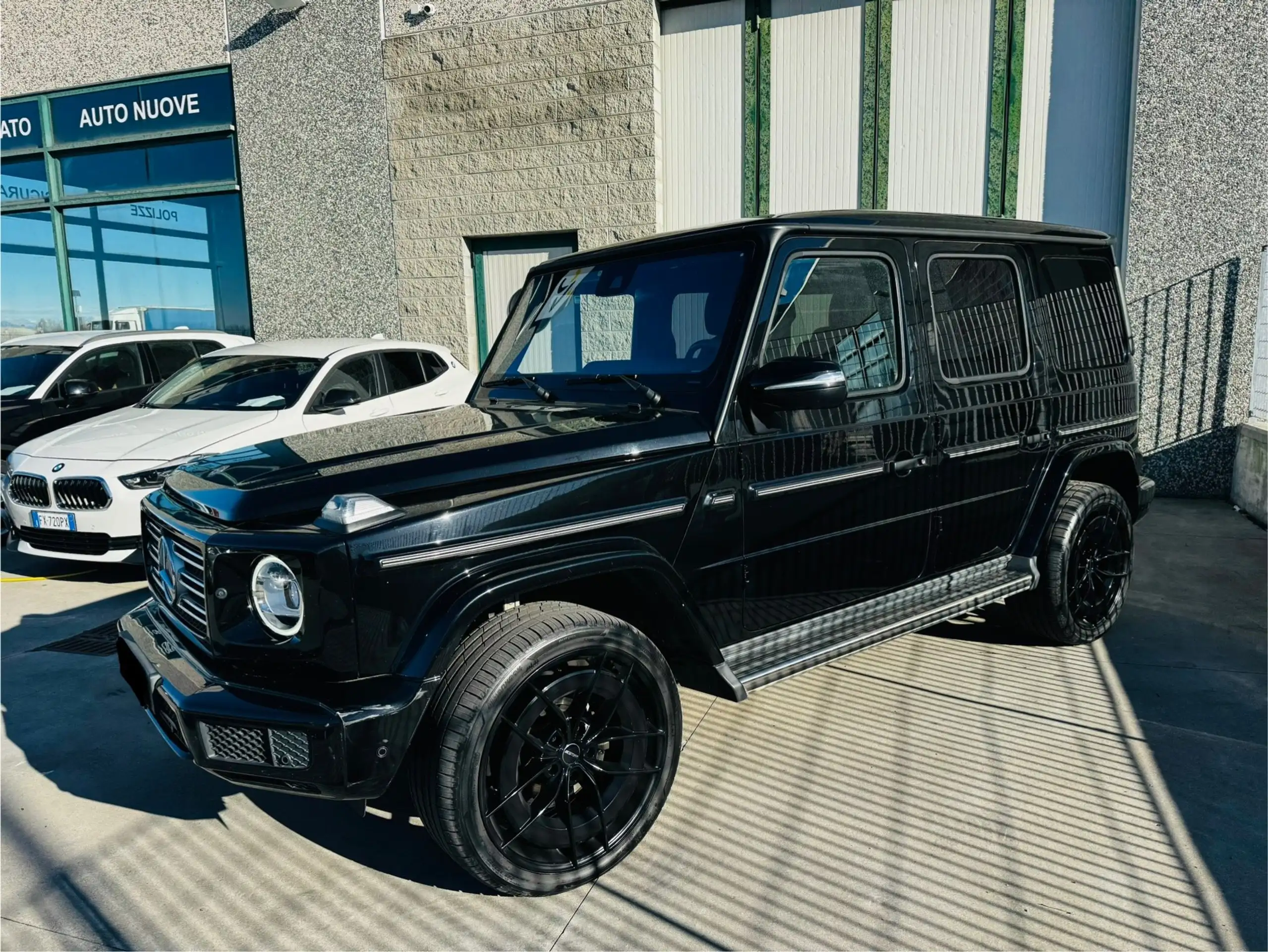 Mercedes-Benz - G 500