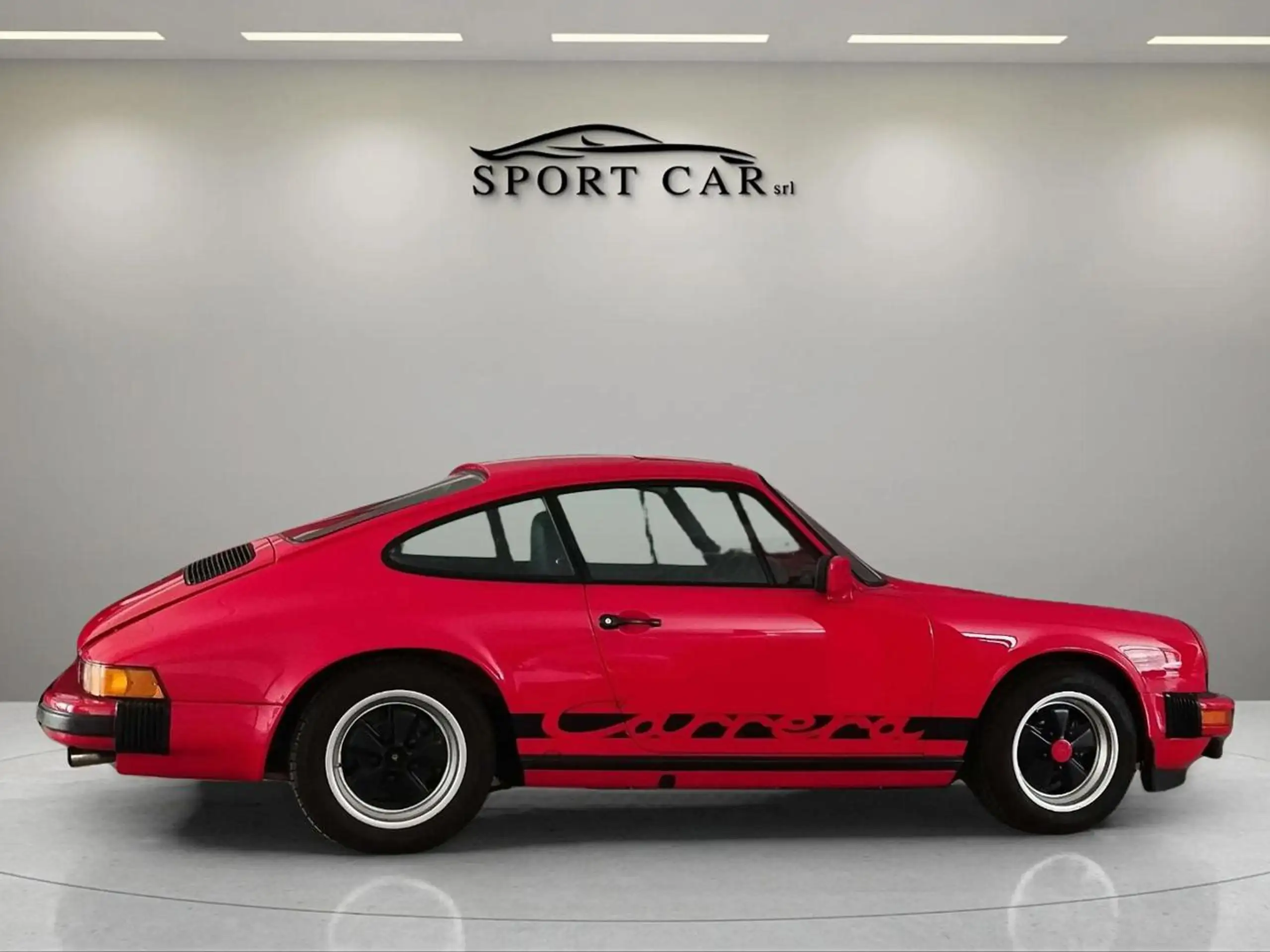 Porsche - 911