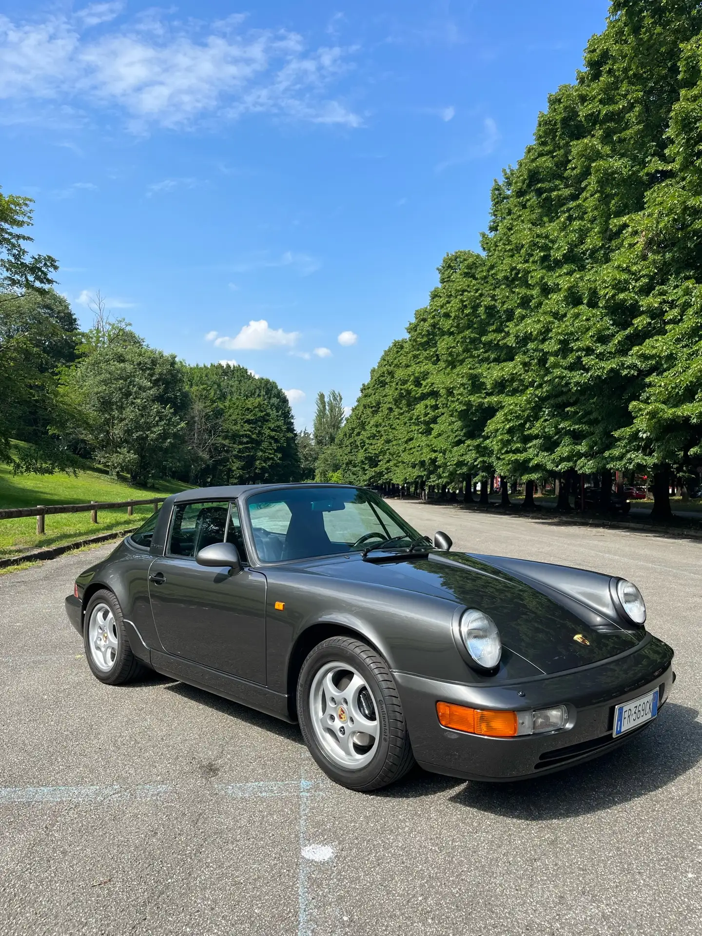 Porsche - 964