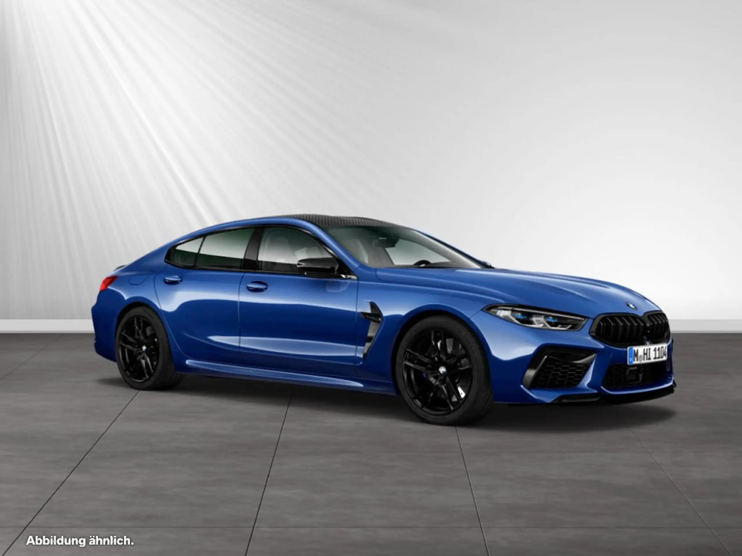 BMW - M8