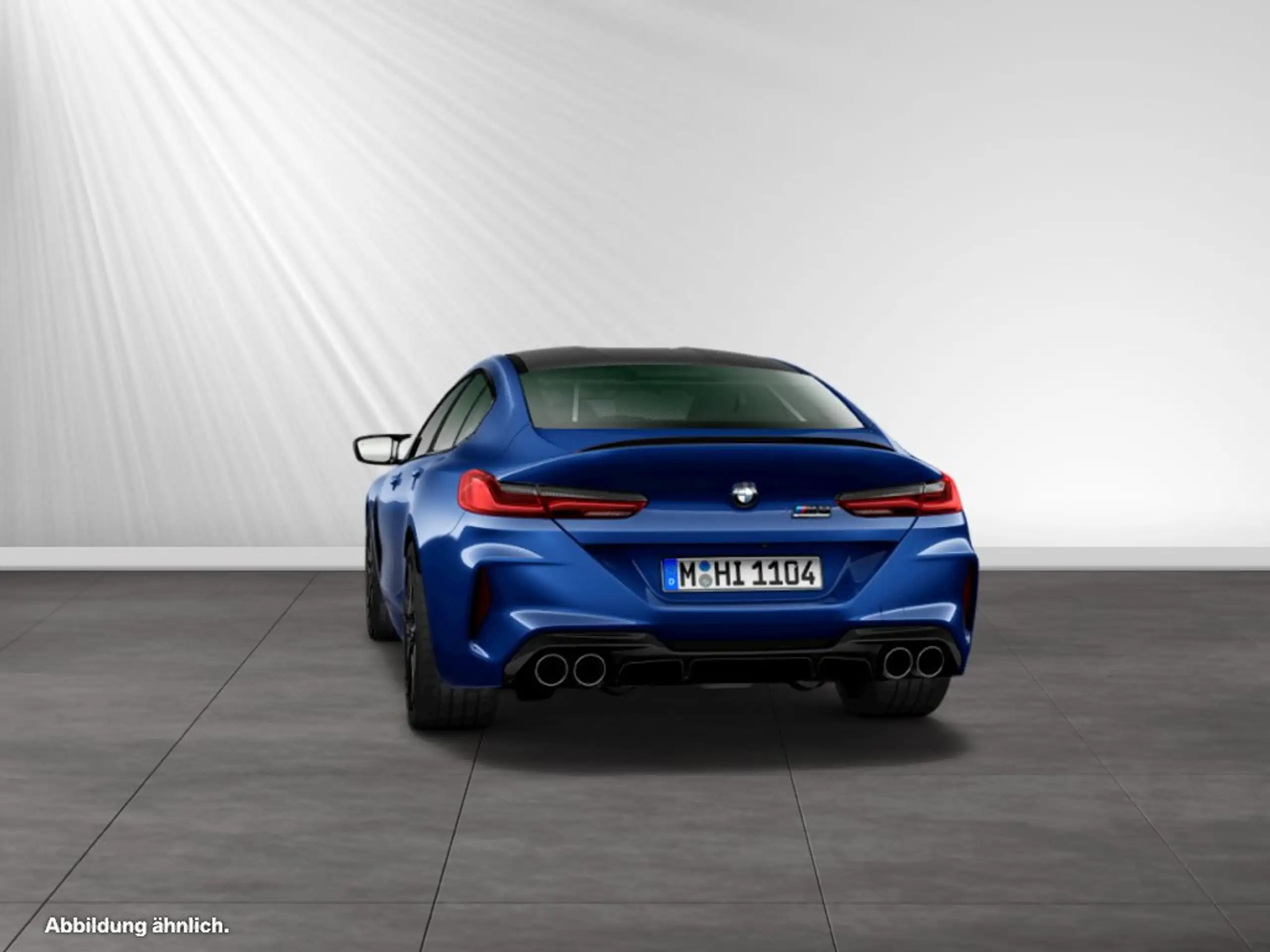 BMW - M8