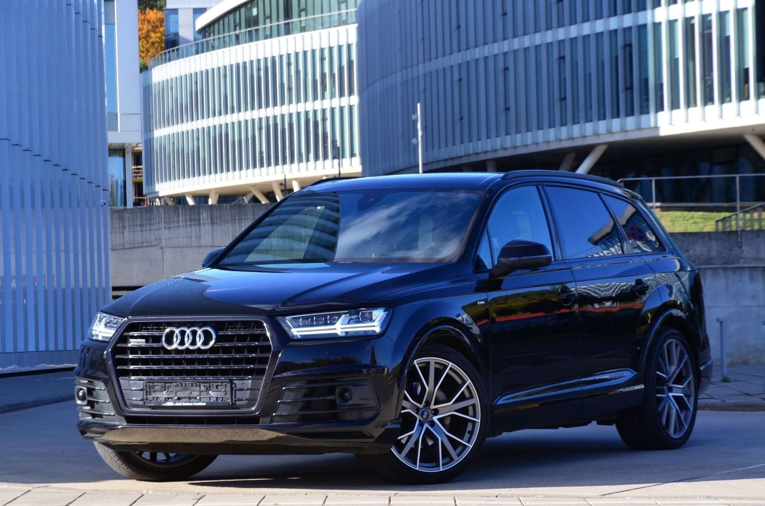 Audi - Q7