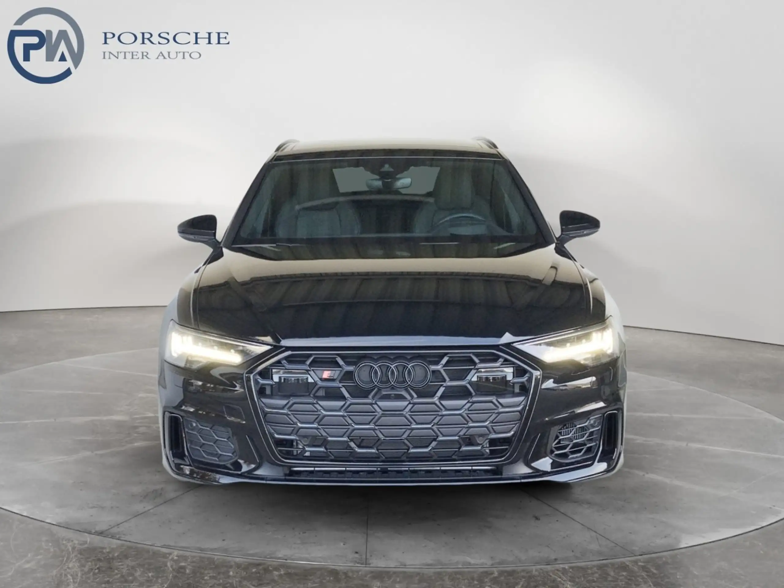 Audi - S6