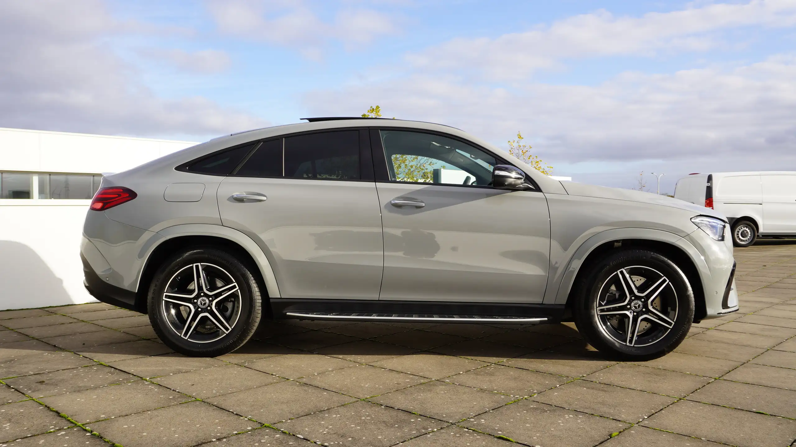 Mercedes-Benz - GLE 350