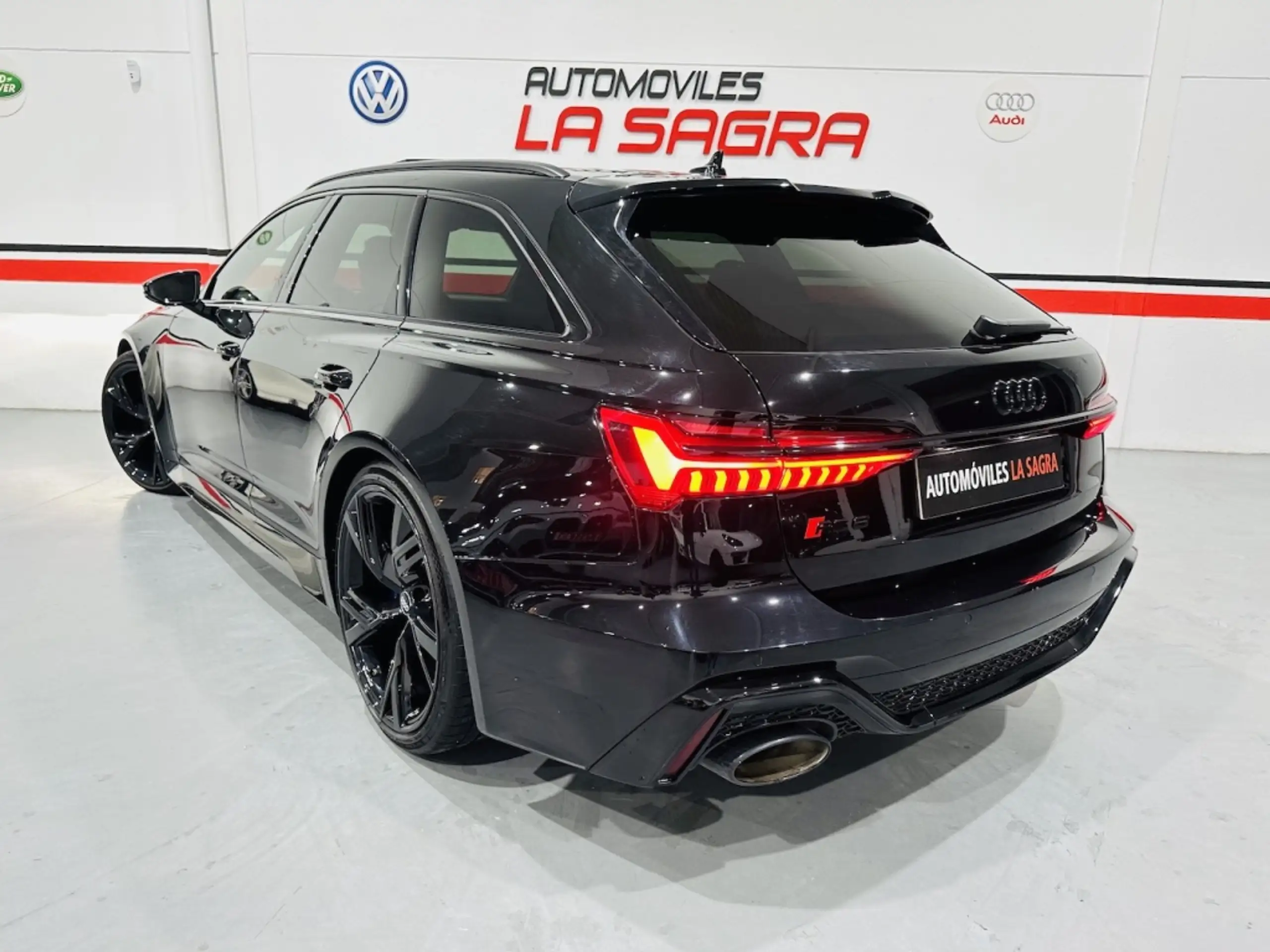 Audi - RS6