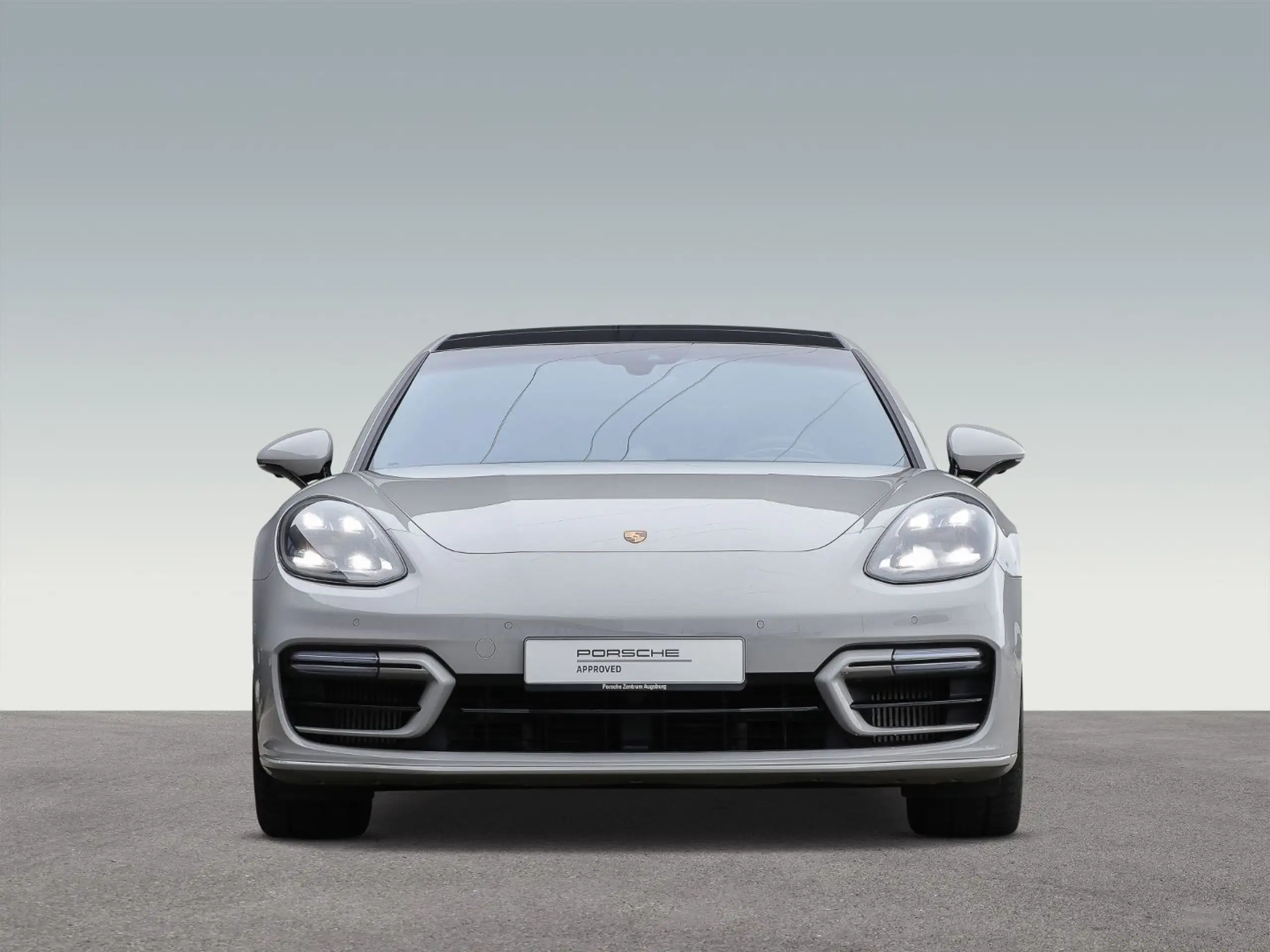 Porsche - Panamera