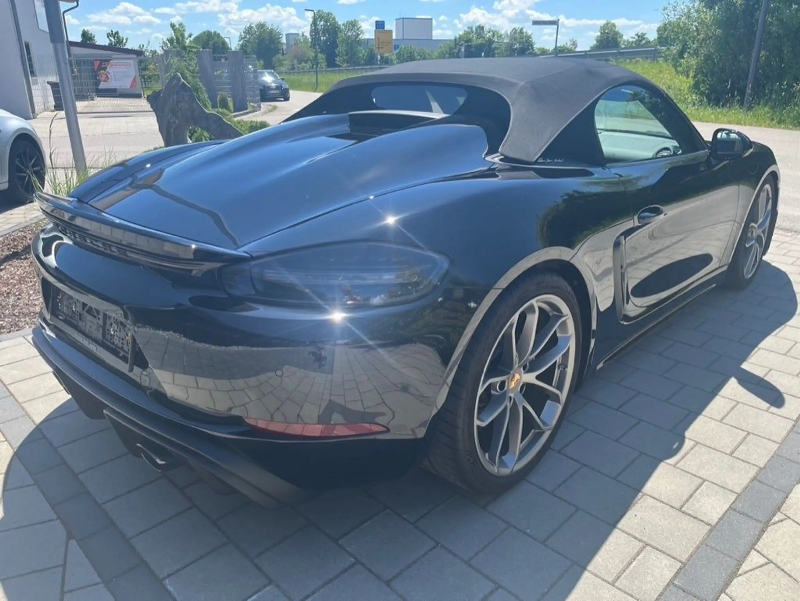 Porsche - Boxster