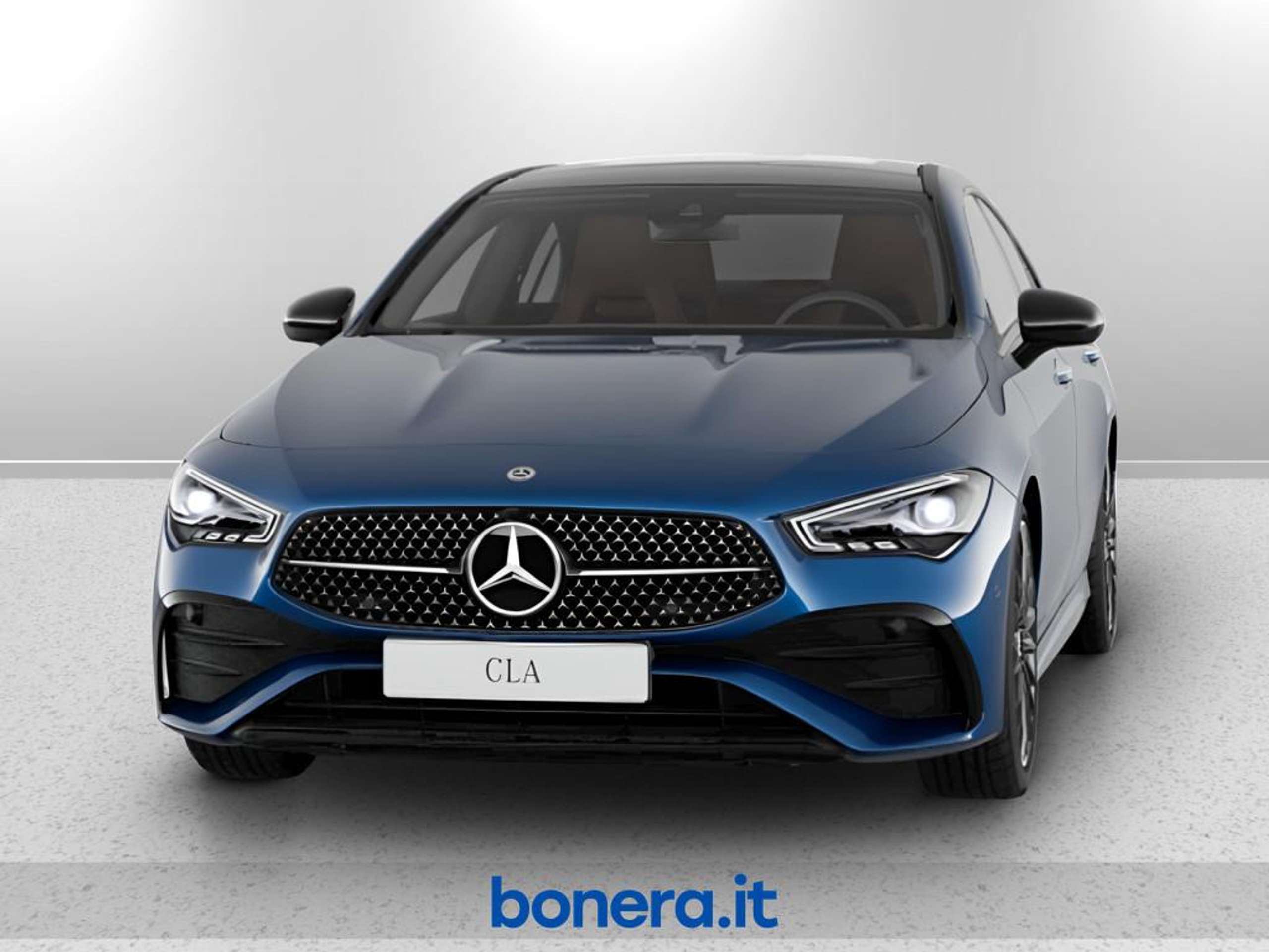 Mercedes-Benz - CLA 200