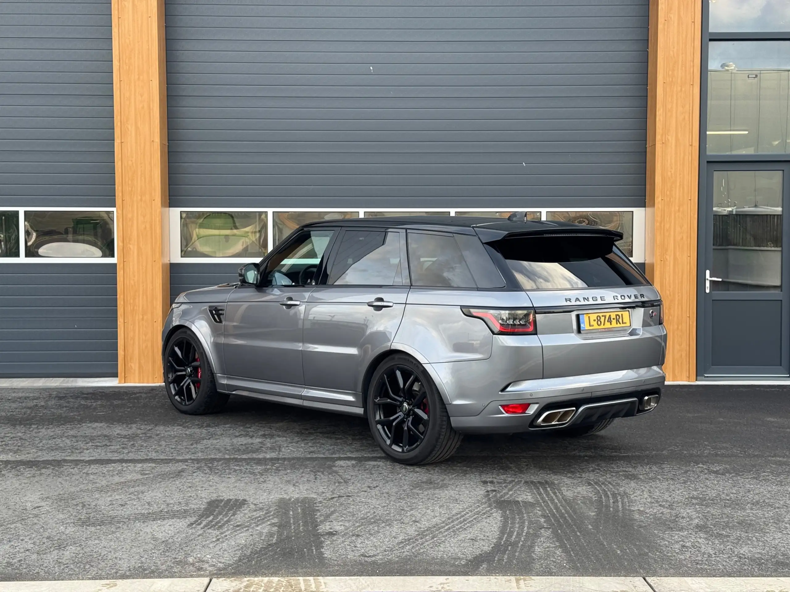 Land Rover - Range Rover Sport