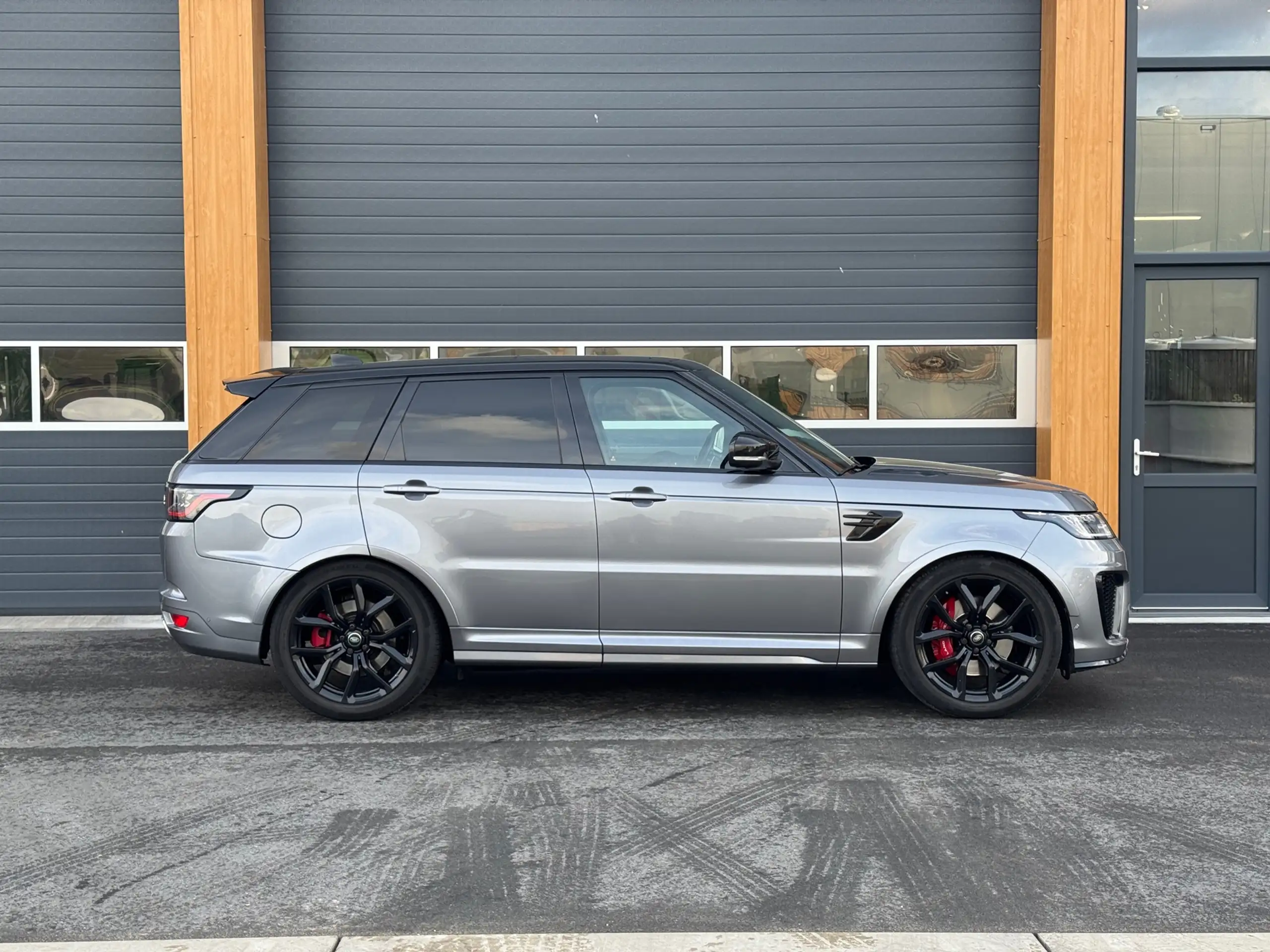 Land Rover - Range Rover Sport