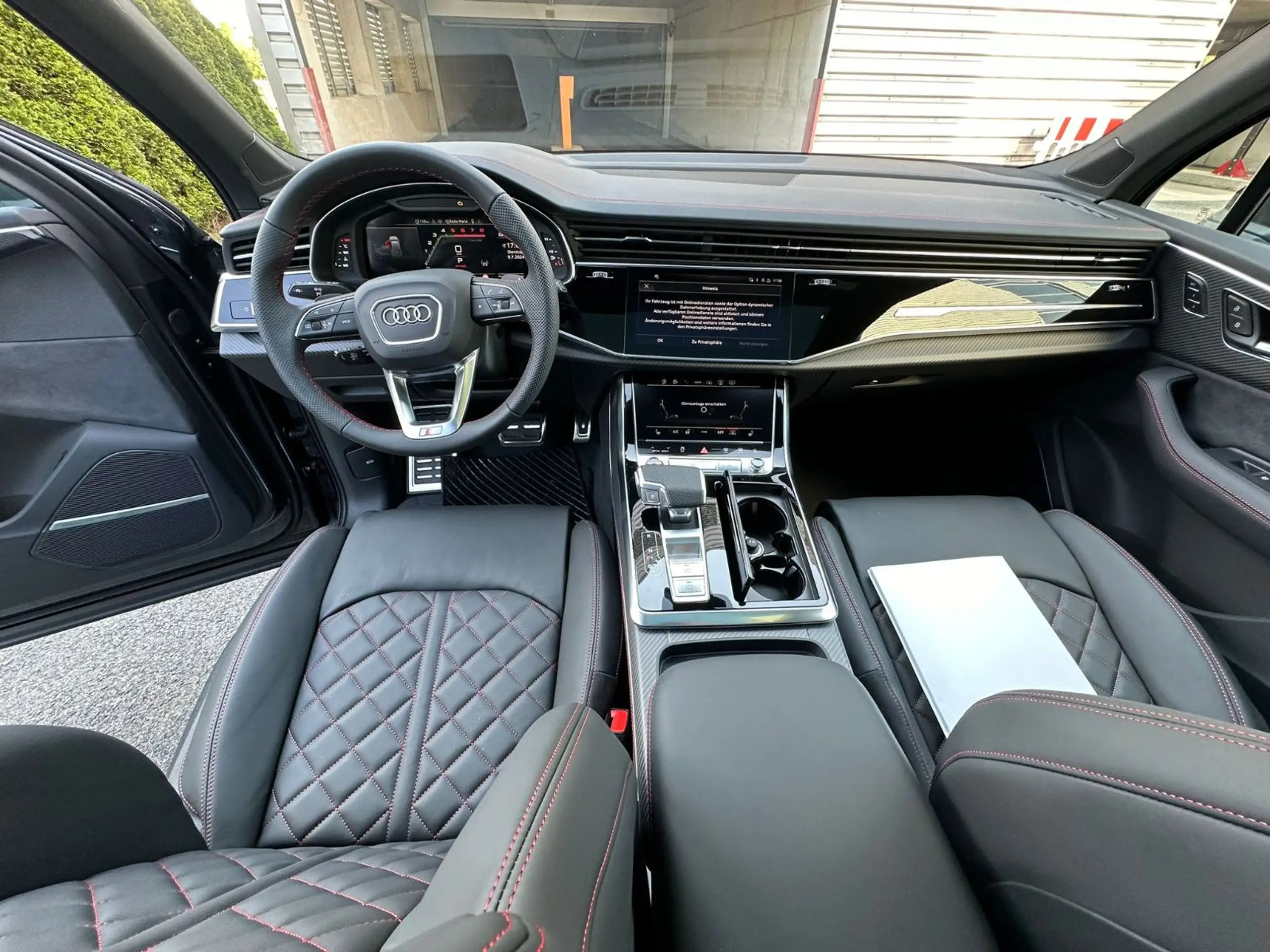 Audi - SQ7