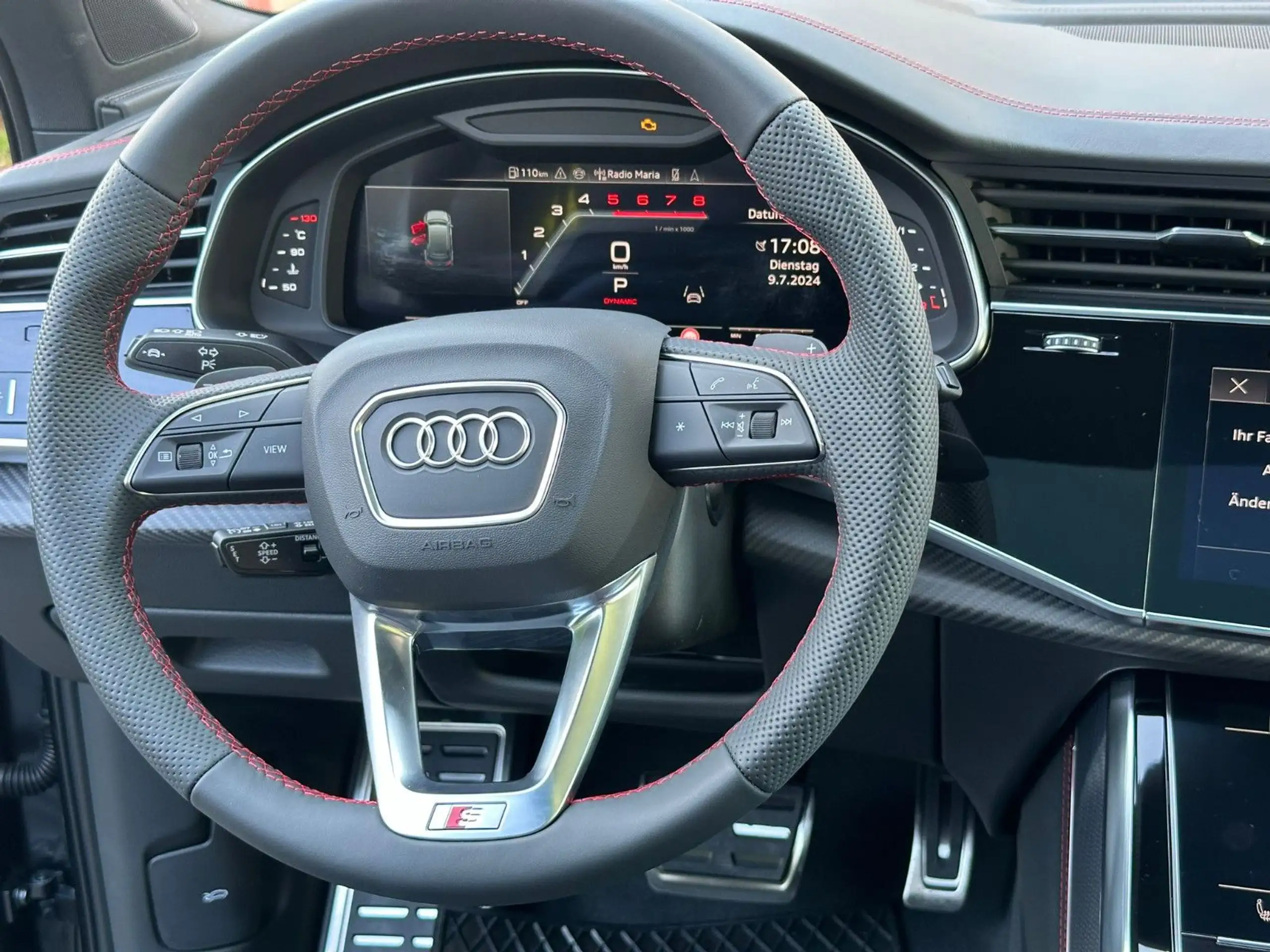 Audi - SQ7