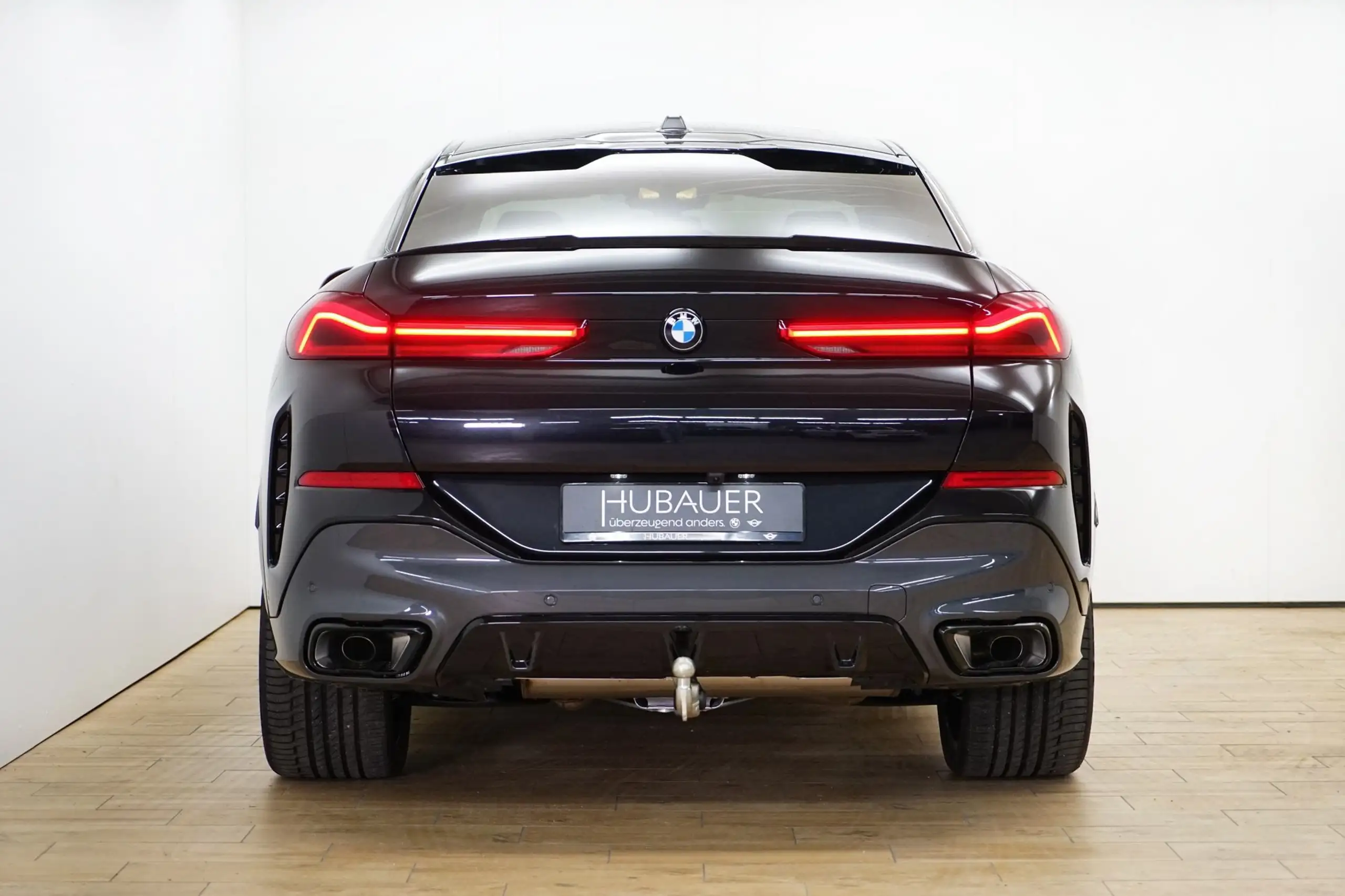 BMW - X6