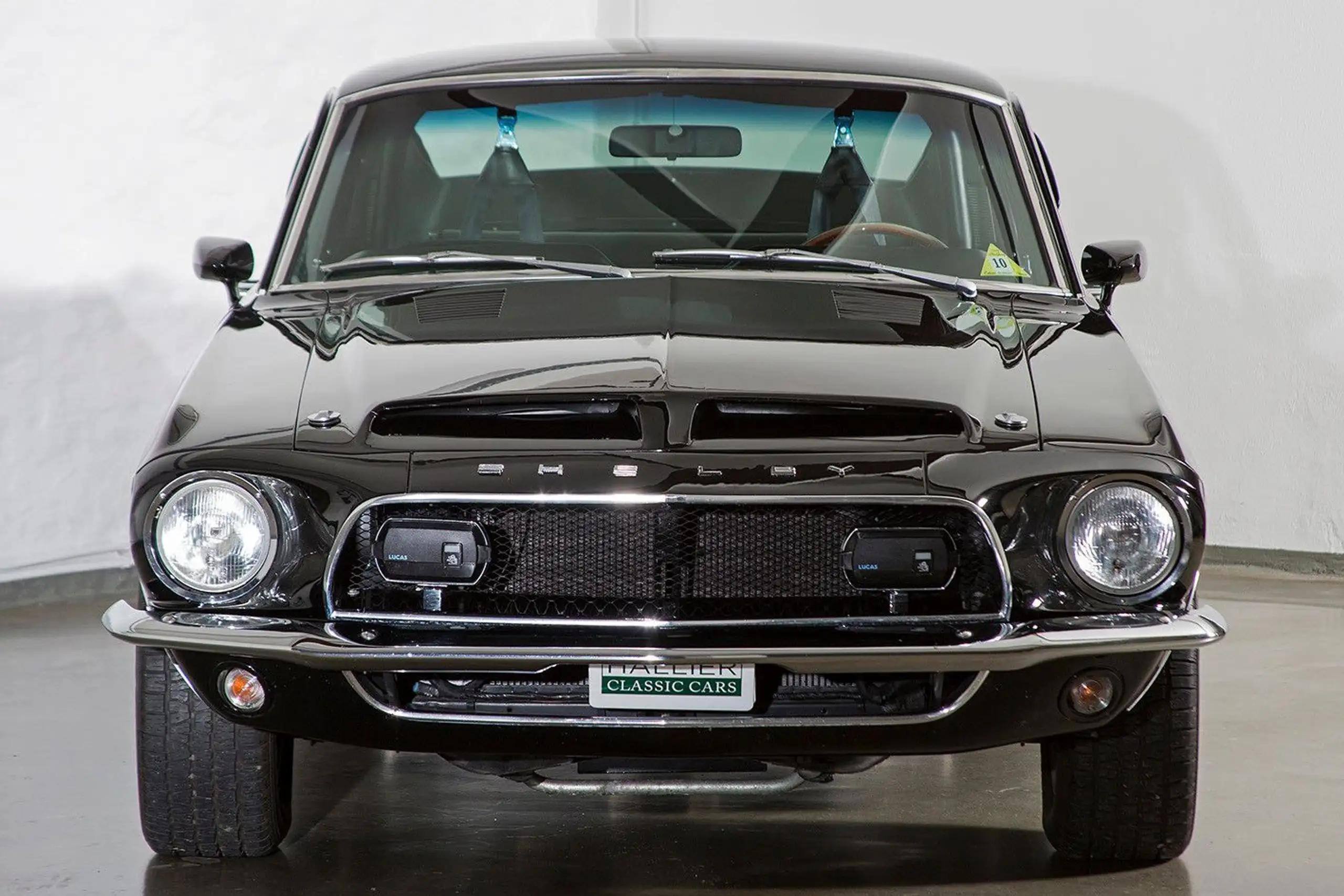 Ford - Mustang